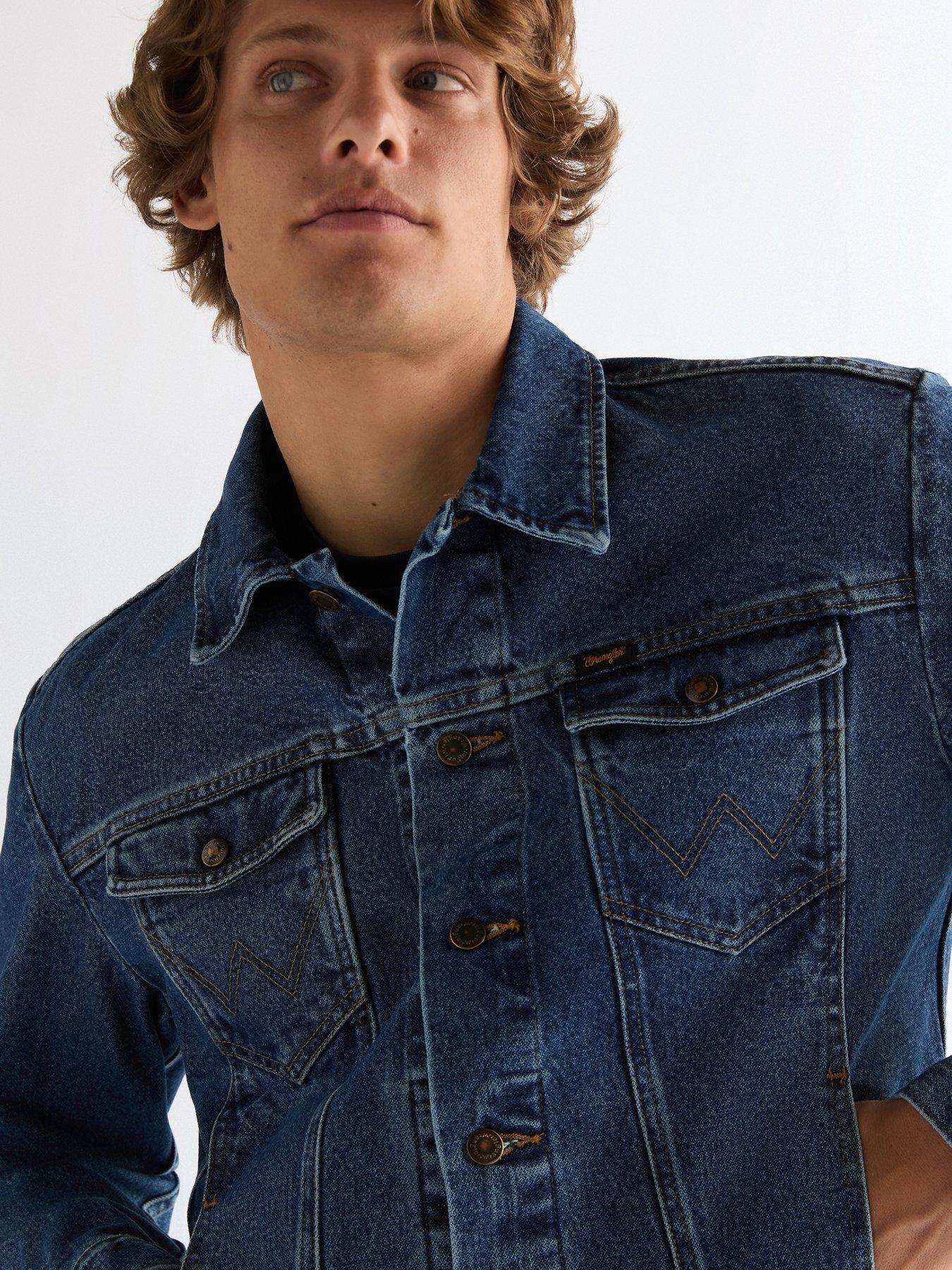 wrangler-cowboy-cut-denim-jacket-dark-blueoutfit