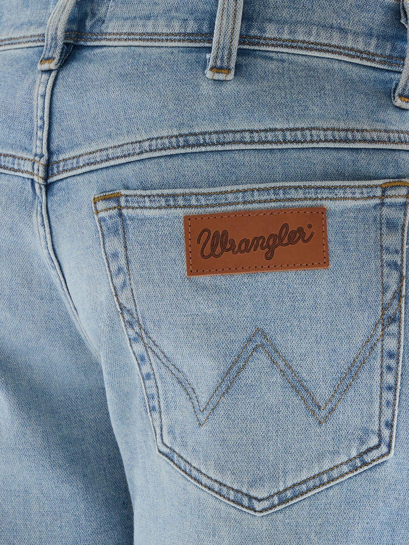 wrangler-wrangler-texas-denim-shorts-light-blueoutfit