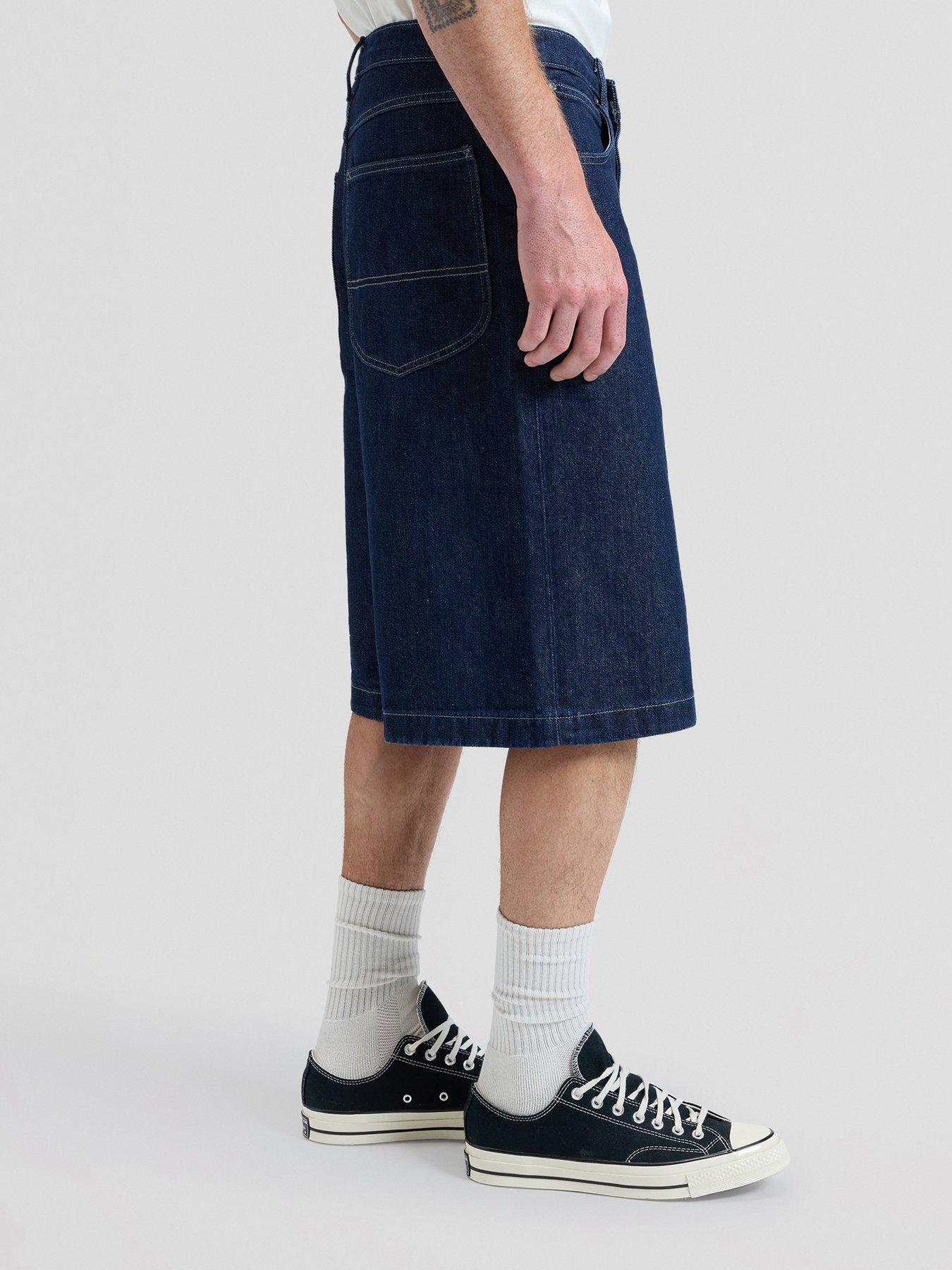 lee-lee-carpenter-jorts-dark-blueoutfit