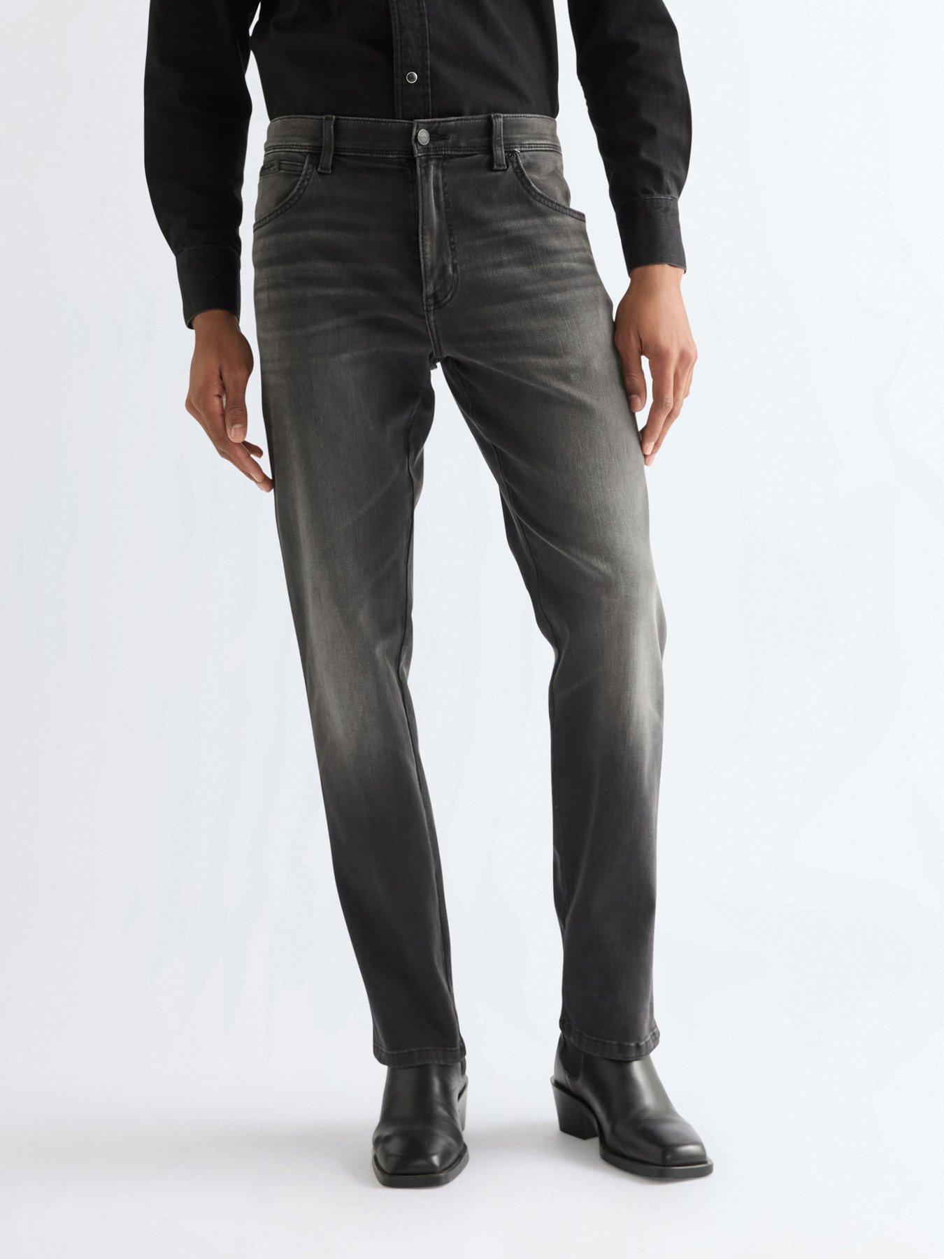 wrangler-texas-stretch-straight-jeans-blackfront