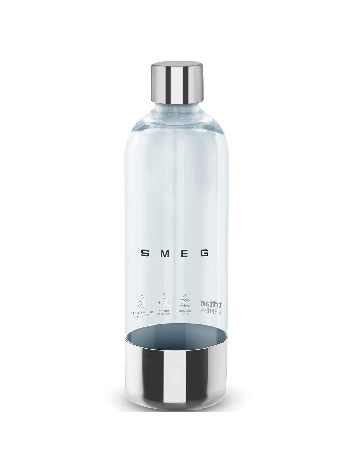 smeg-smeg-soda-maker-green-with-additional-bottleoutfit