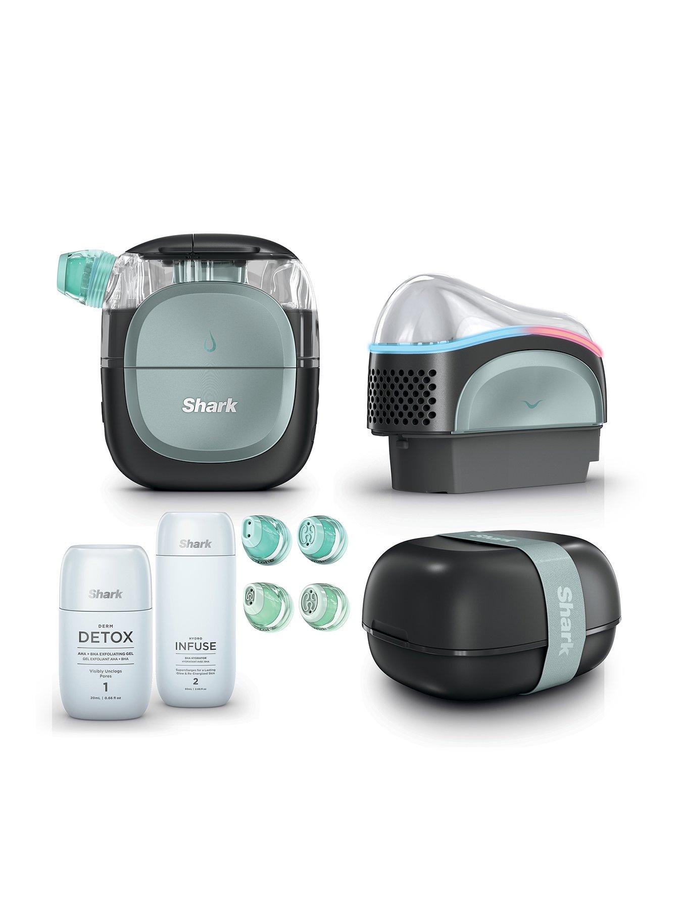 Shark FacialPro Glow + Depuffi at home facial - Warm Black