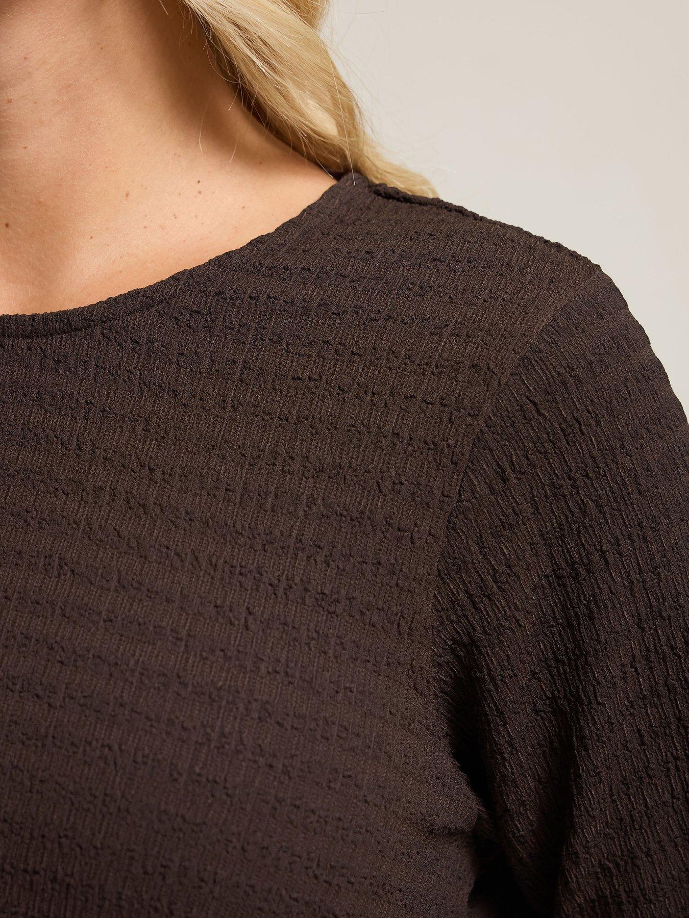yours-curve-textured-long-sleeve-swing-top-brownoutfit