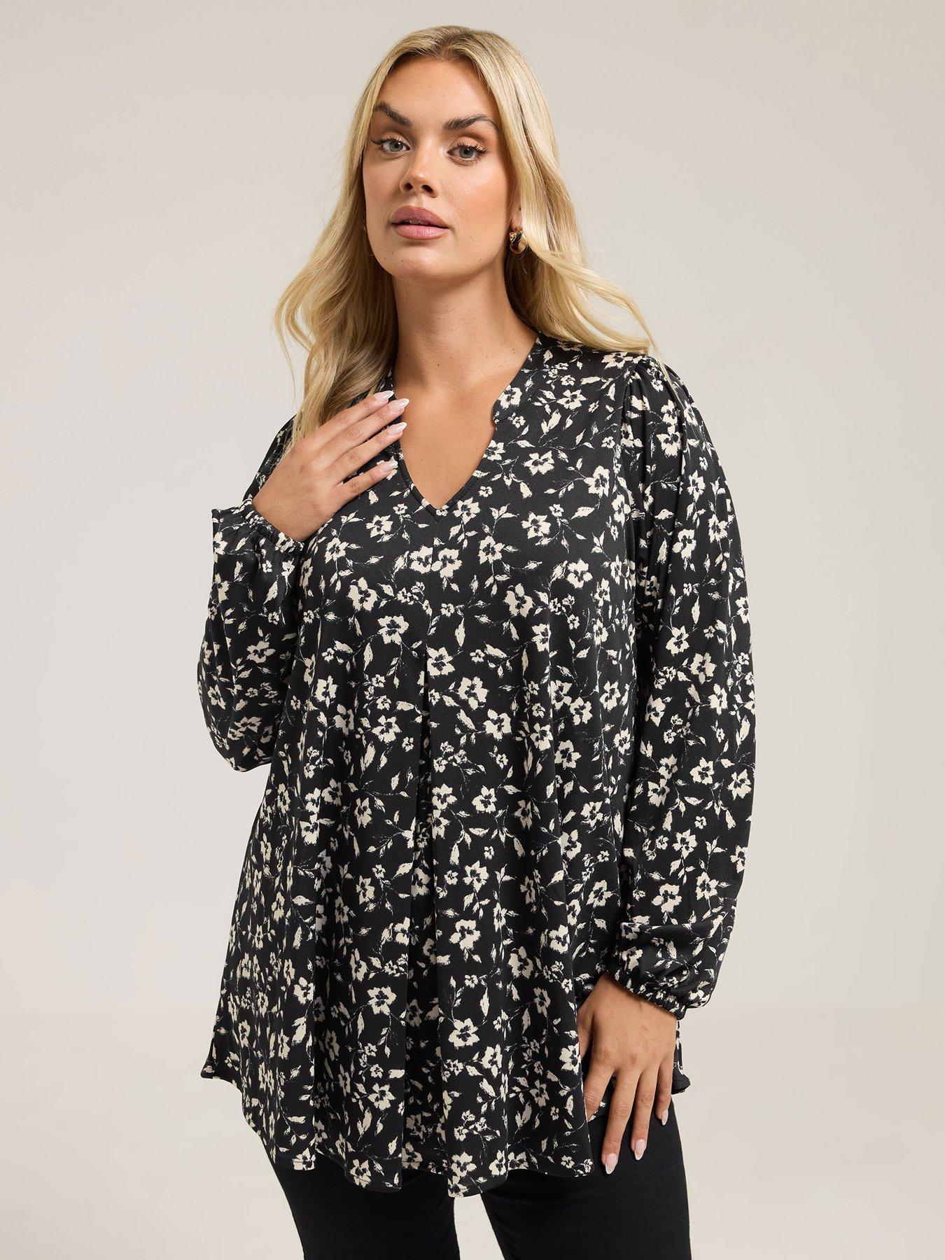 yours-curve-notch-neck-pleat-front-top-black