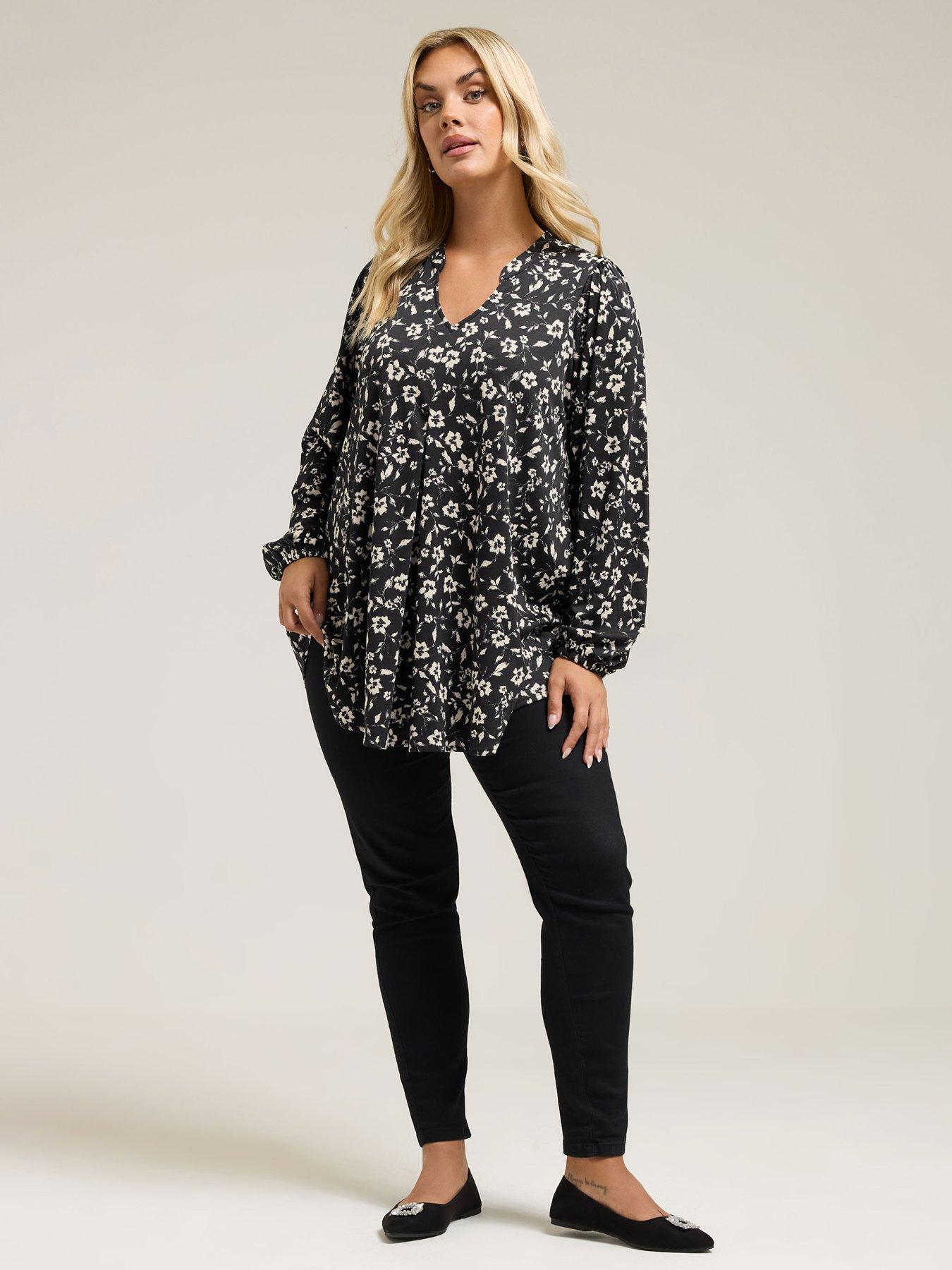 yours-curve-notch-neck-pleat-front-top-blackback