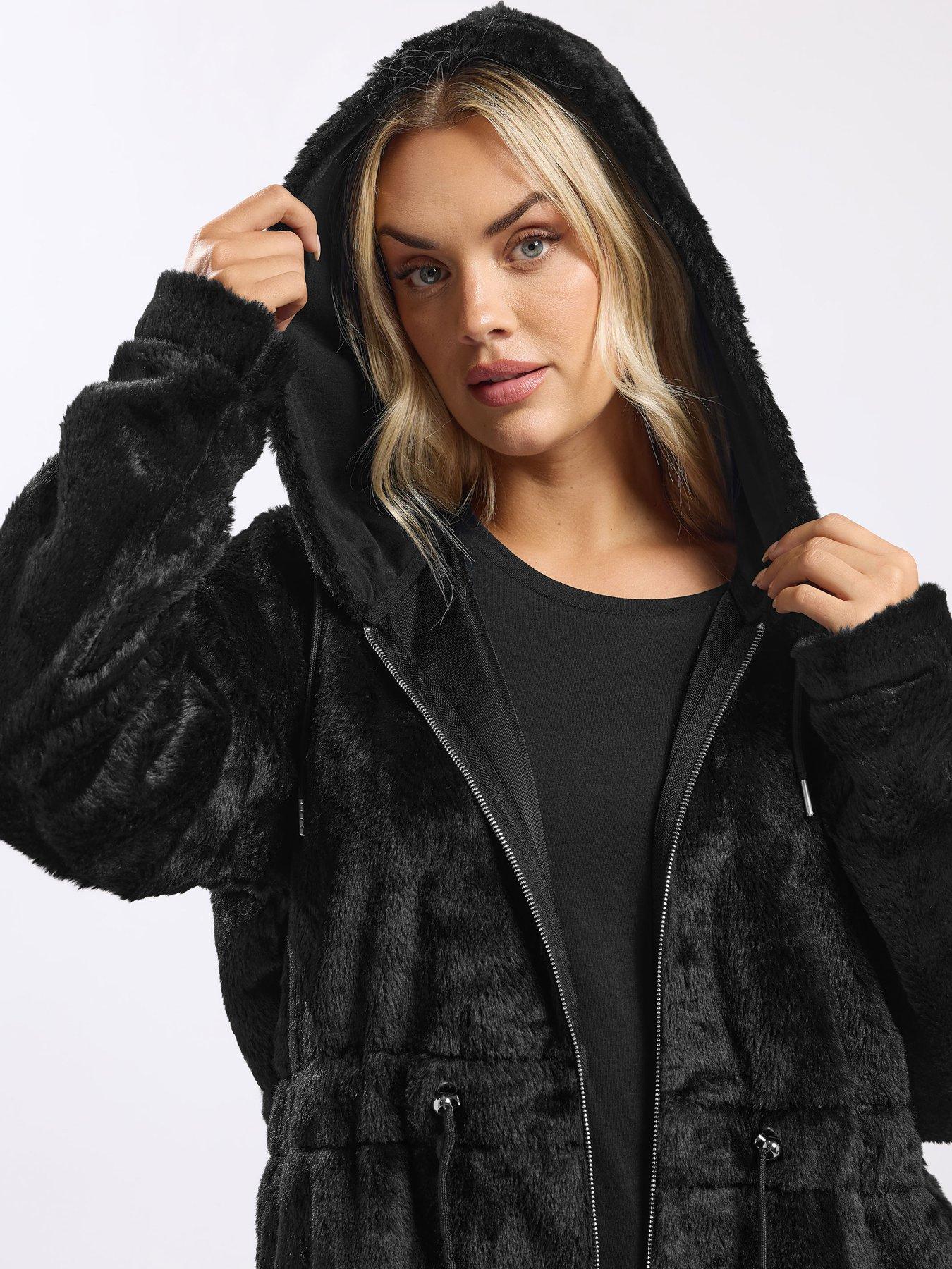 yours-curve-tunic-fleece-blackoutfit