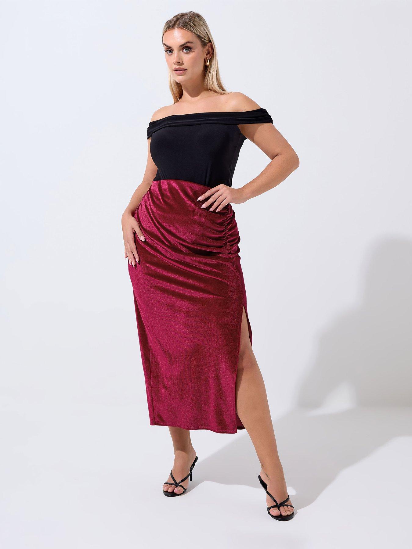 Image 3 of 4 of Yours Curve Velour Skirt - Red