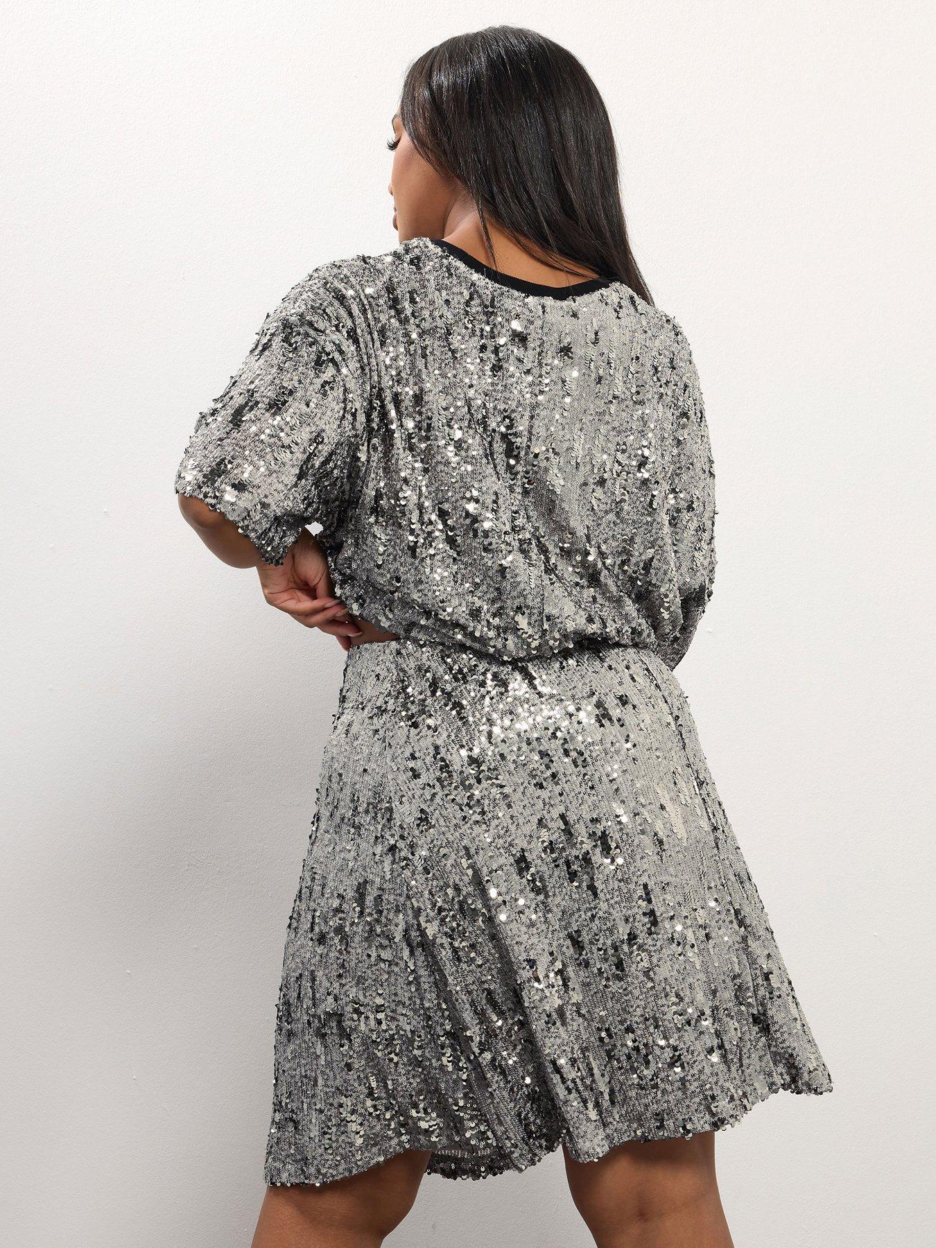 yours-curve-sequin-skirt-greystillFront