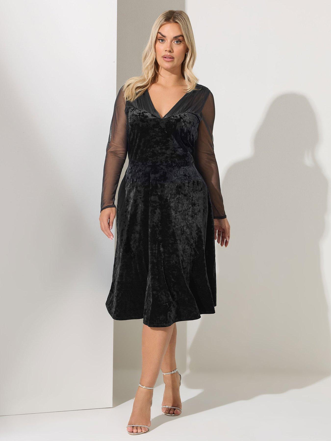 yours-curve-mesh-sleeve-velvet-dress-blackback