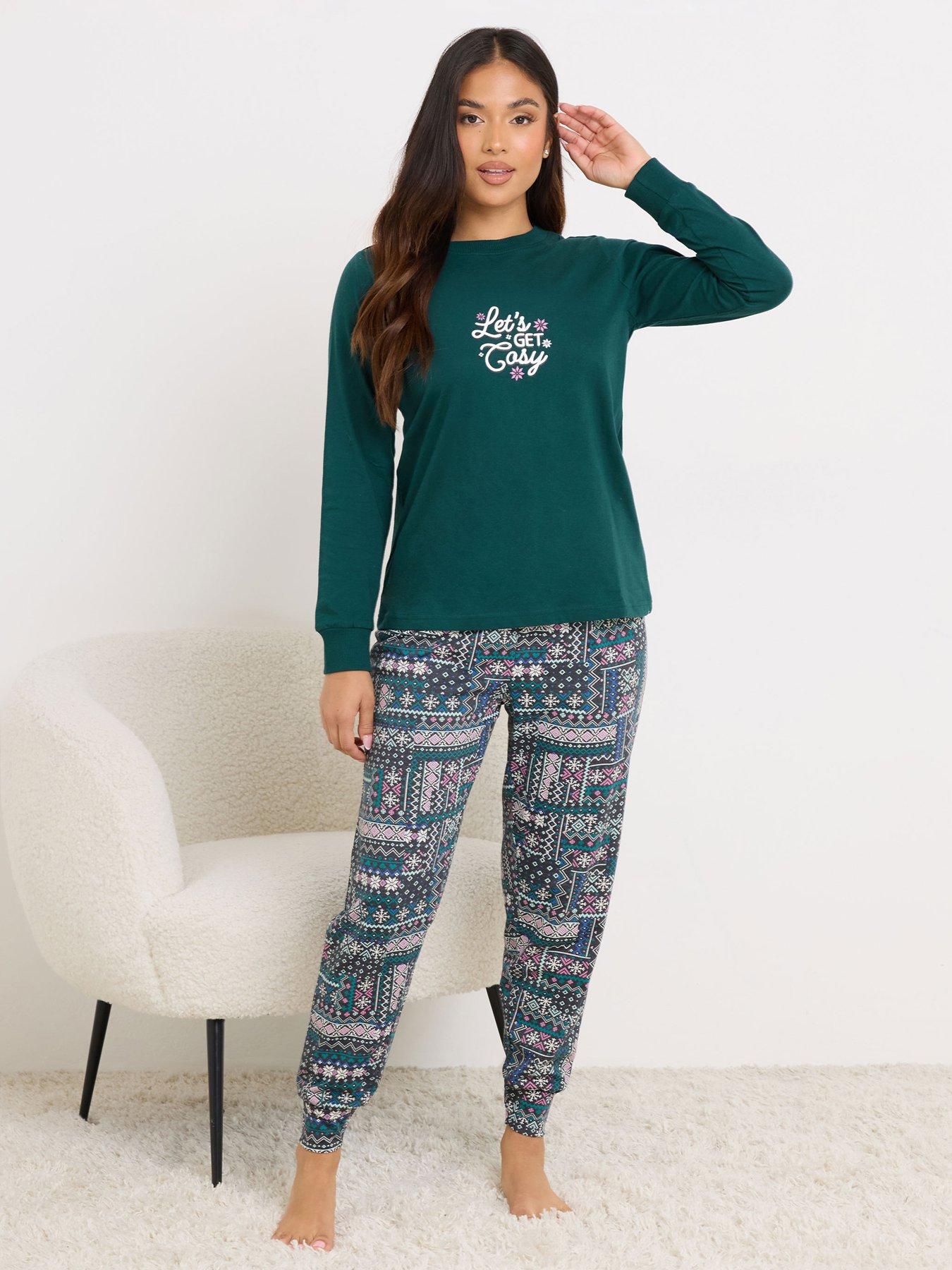 pixiegirl-petite-lets-get-cosy-pyjama-set-greenoutfit