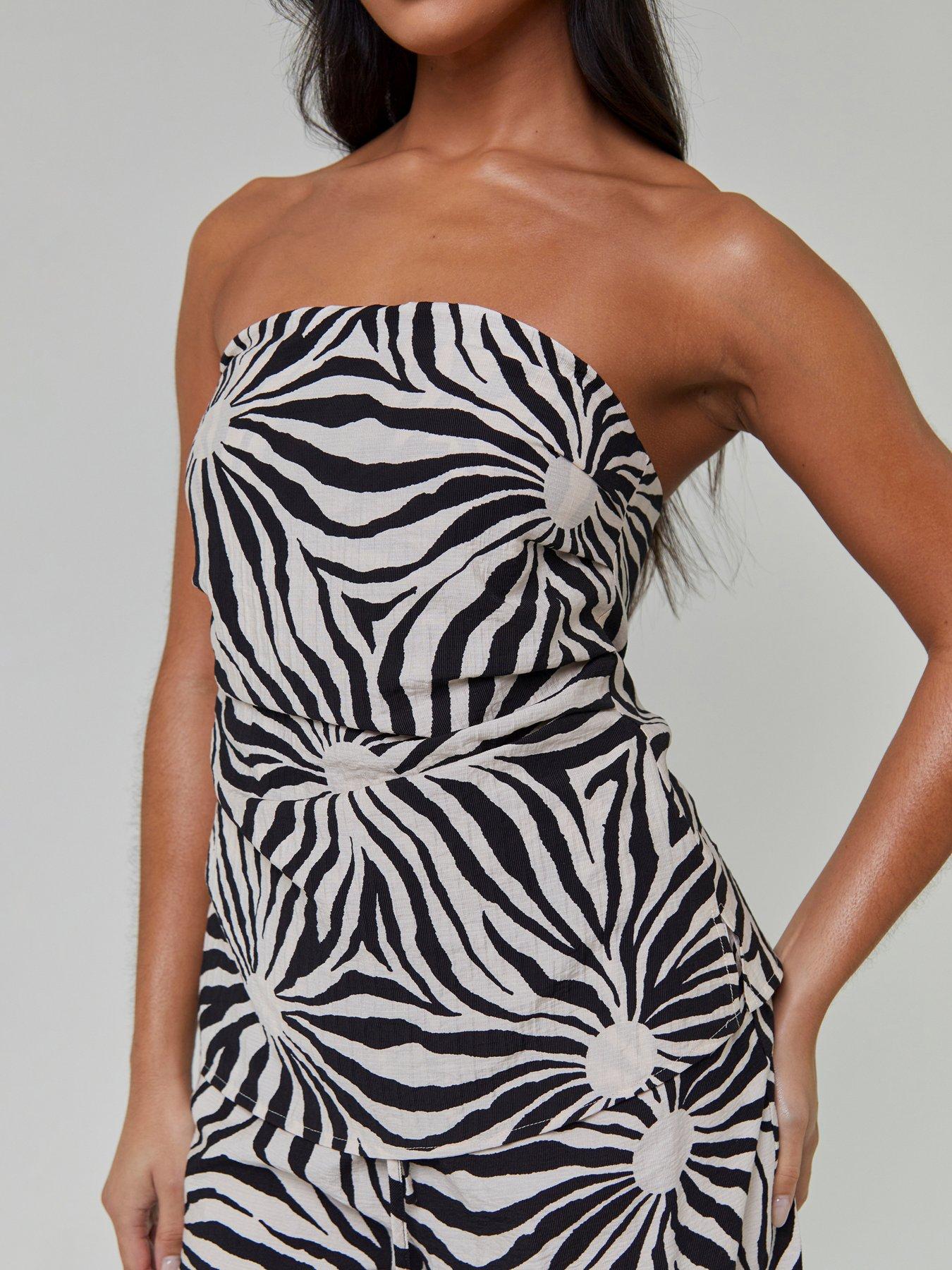 south-beach-sunburst-textured-bandeau-ruched-top-monostillFront