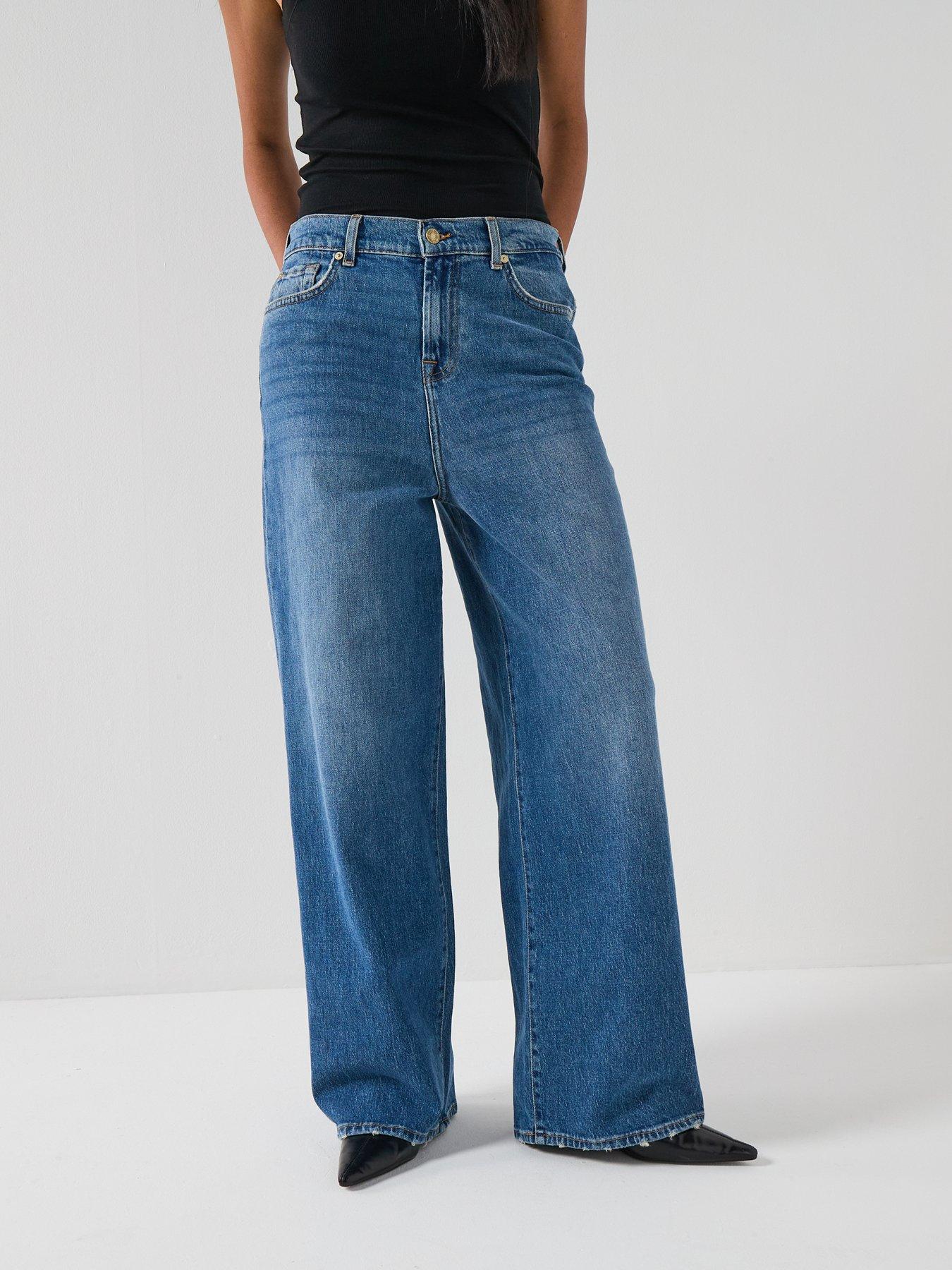 7-for-all-mankind-slouchy-wide-jeans-blueoutfit