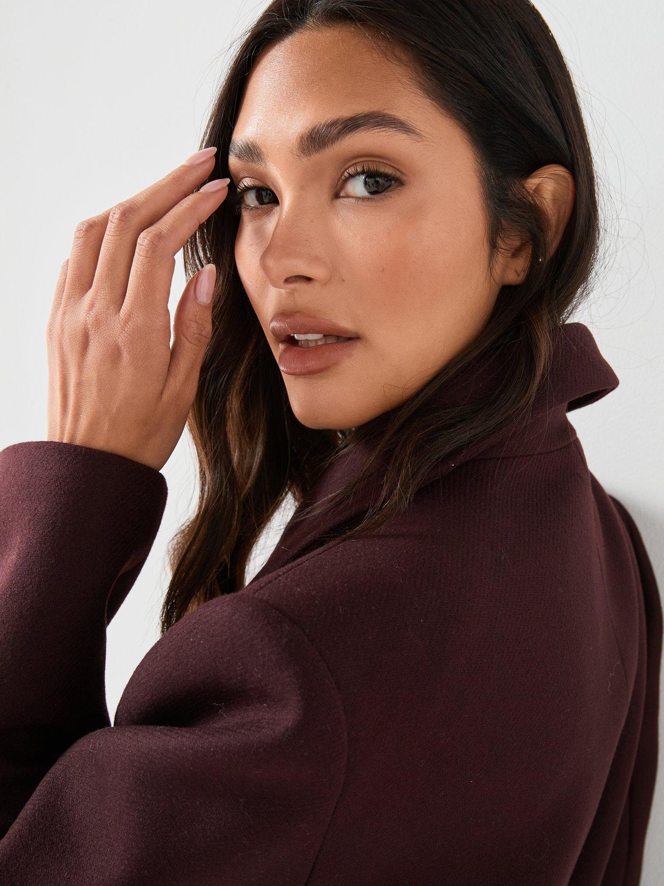 mango-faux-fur-trim-duster-coat-burgundydetail