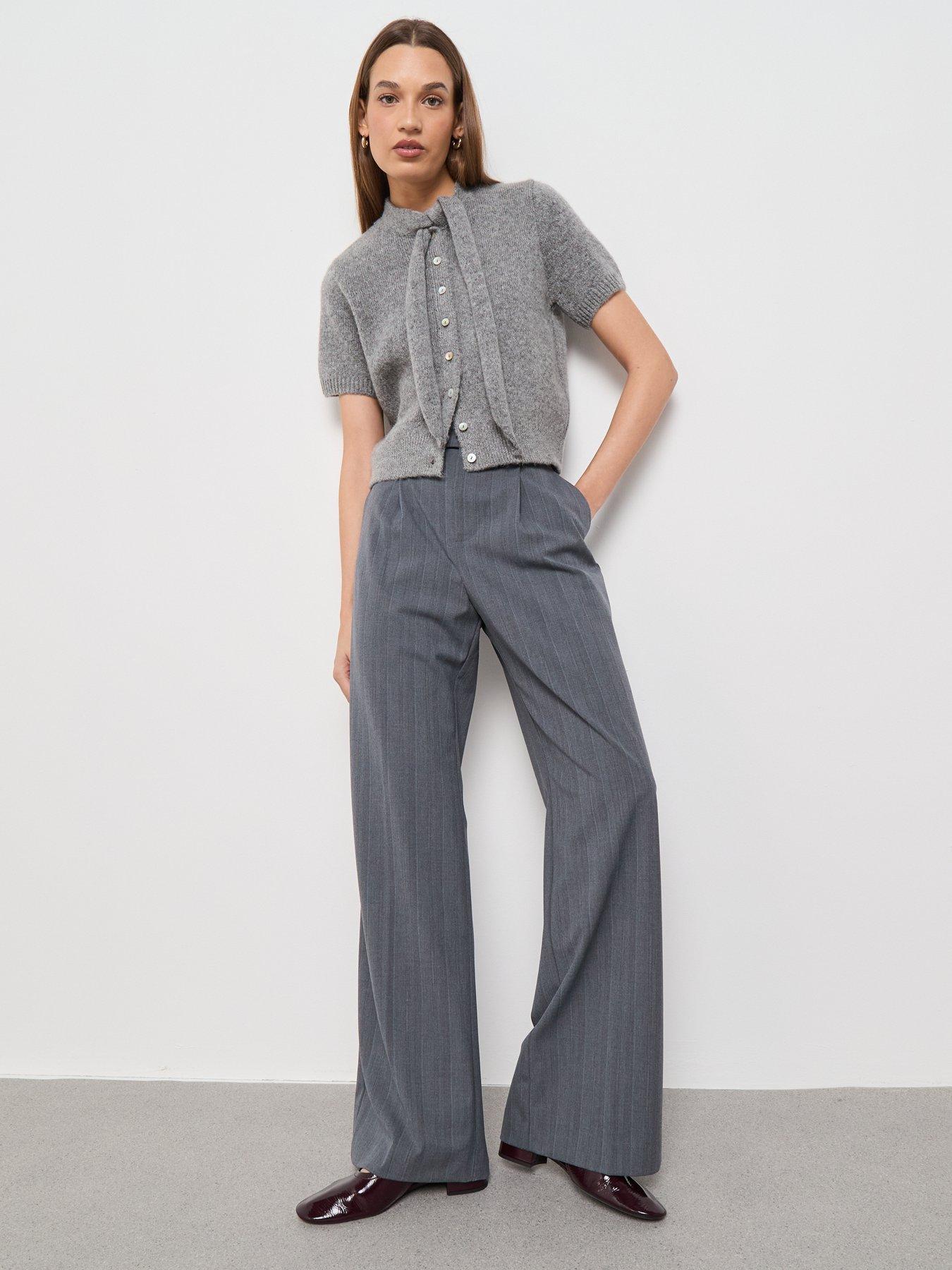 mango-scarf-detail-cardigan-greydetail