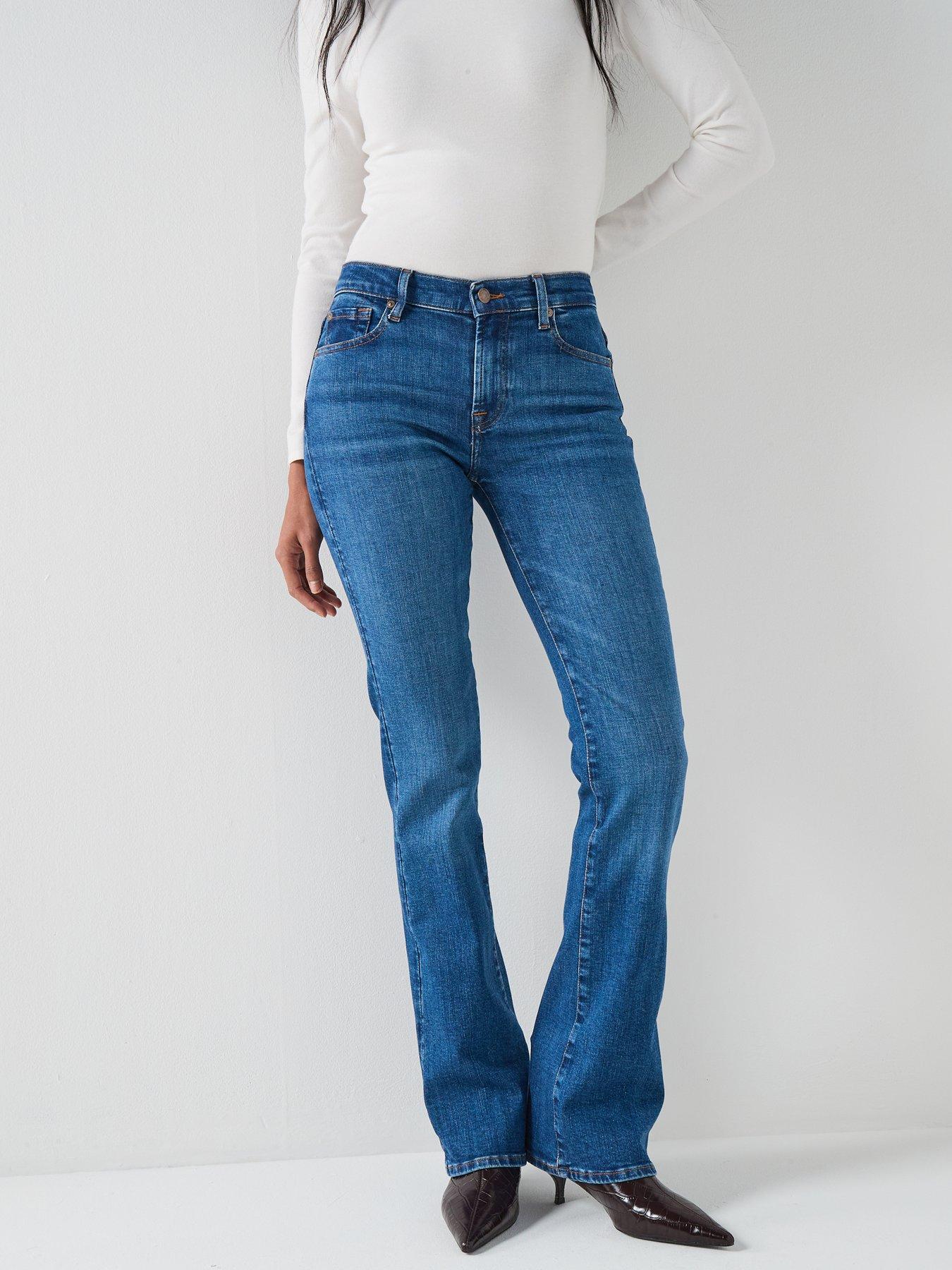 7-for-all-mankind-slim-illusion-bootcut-jeans-blueoutfit