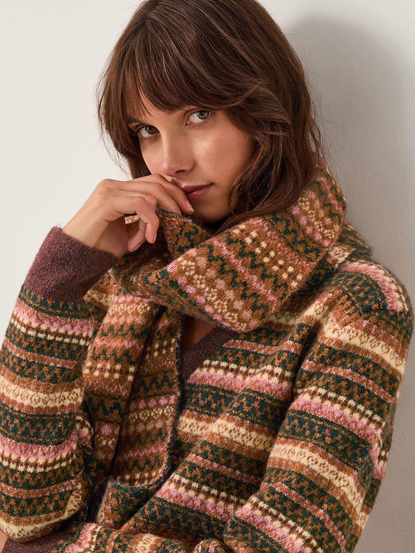 monsoon-scout-scarf-jumper-printdetail