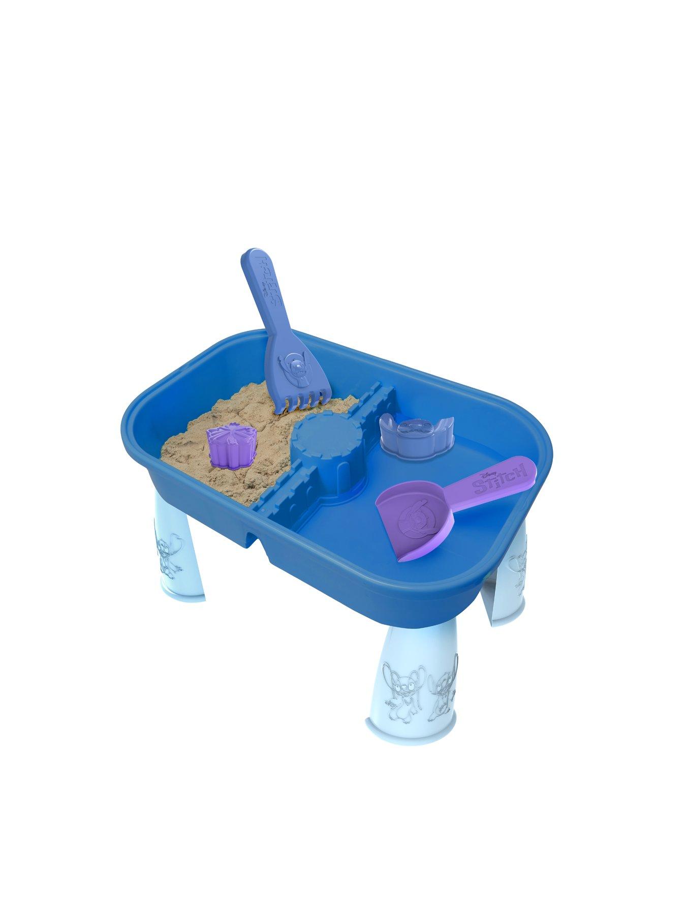 disney-stitch-stitch-sand-and-water-tableoutfit