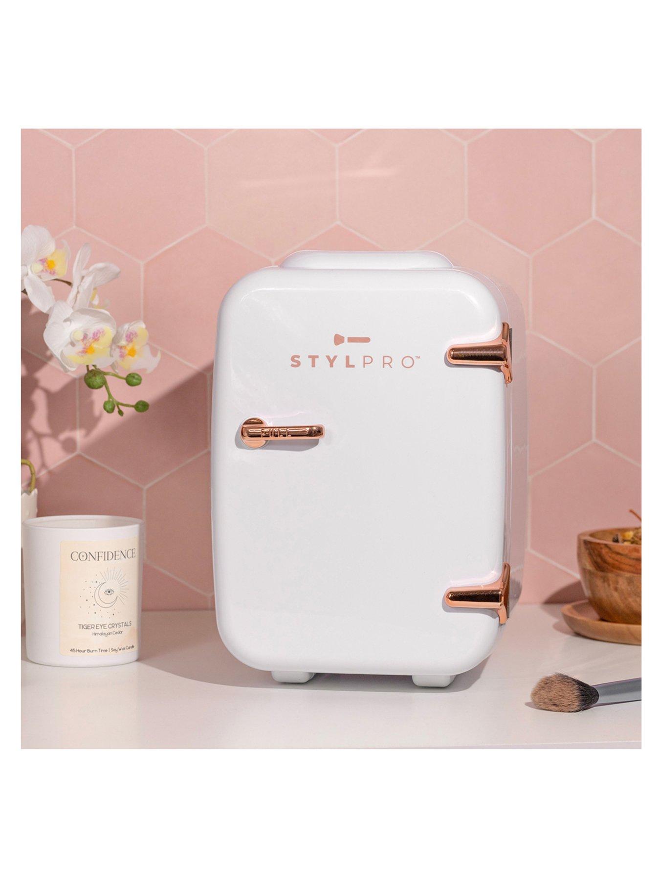 stylpro-beauty-fridgestillFront