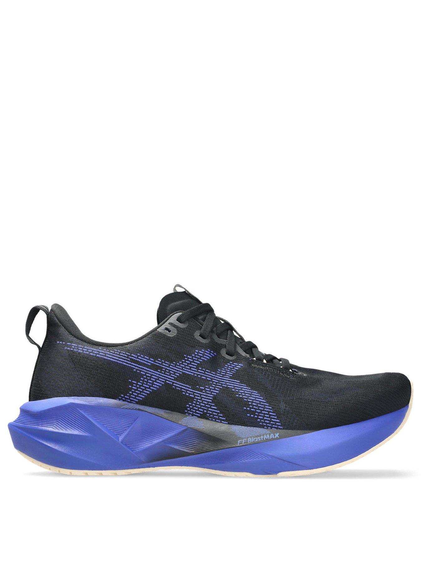 asics-mens-running-novablast-5-trainers-blackbluestillFront
