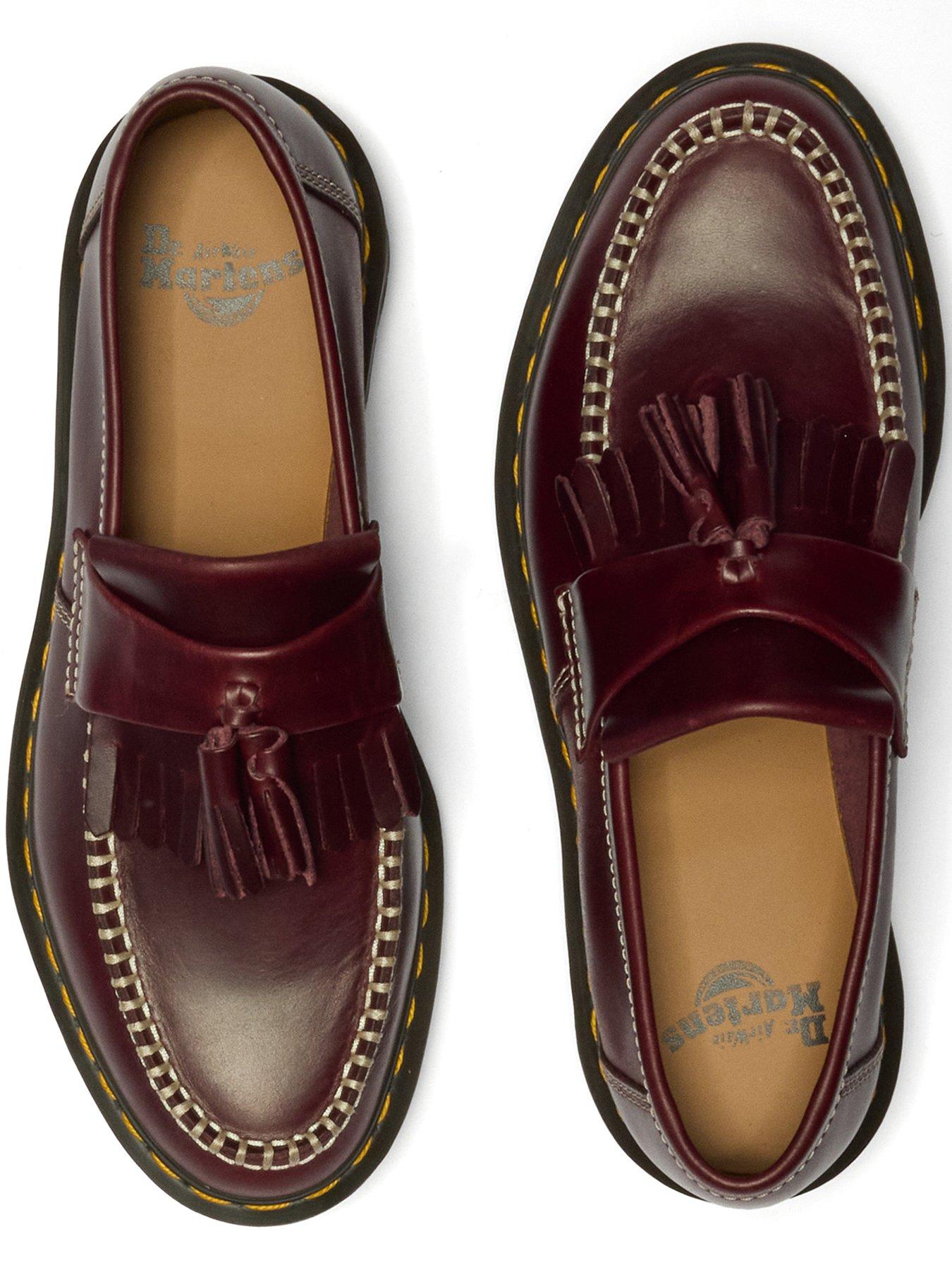 dr-martens-adrian-ben-tassel-loafers-cherry-red-orleansoutfit