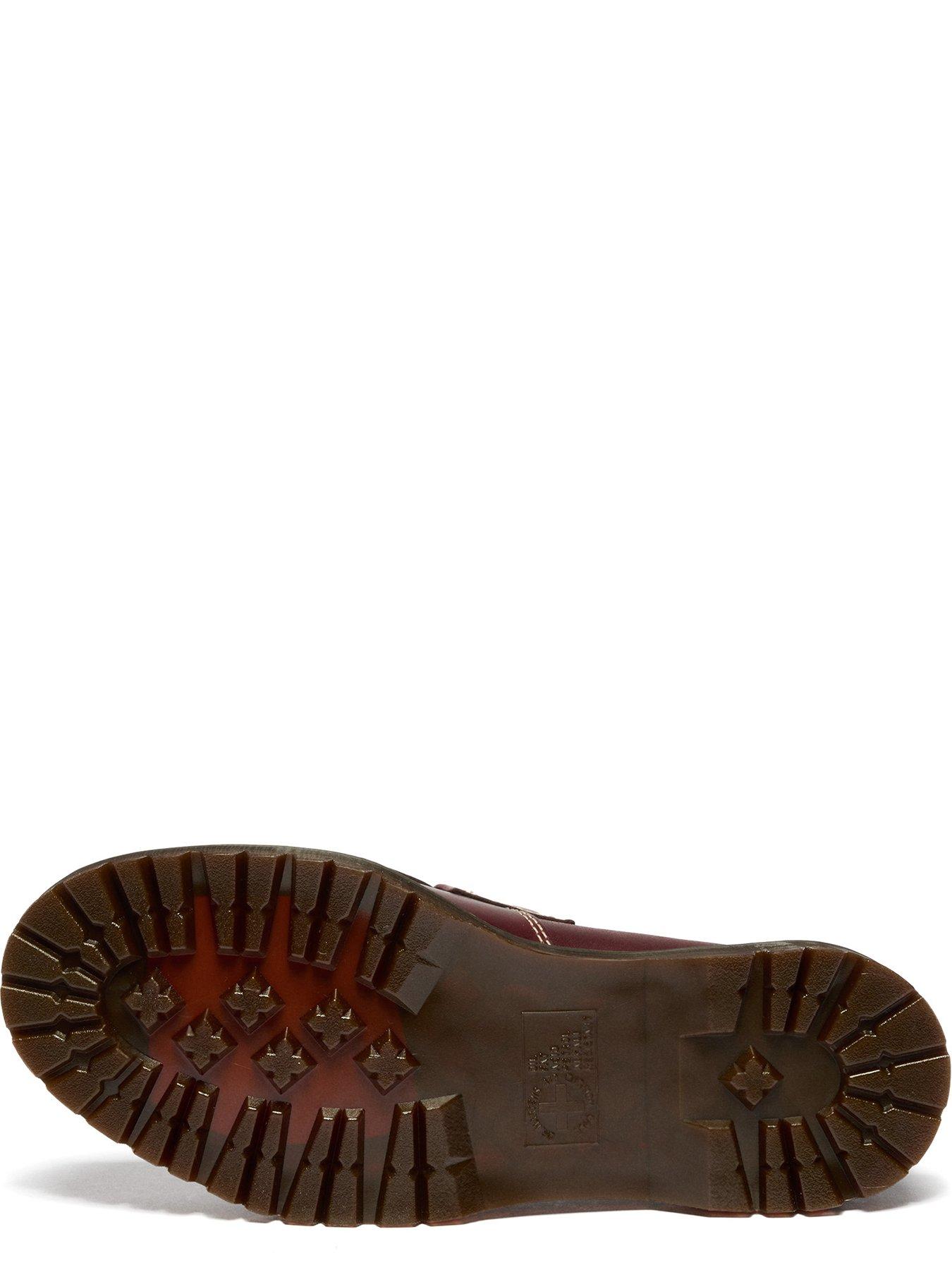 dr-martens-adrian-ben-tassel-loafers-cherry-red-orleansdetail