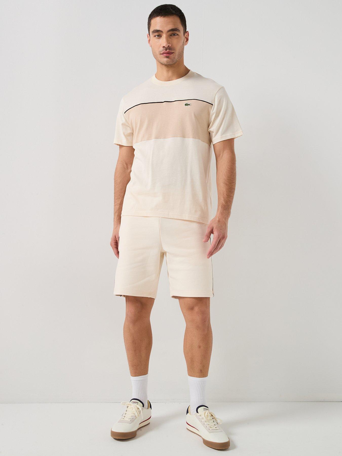 lacoste-regular-fit-colorblock-fleece-shorts-whiteoutfit