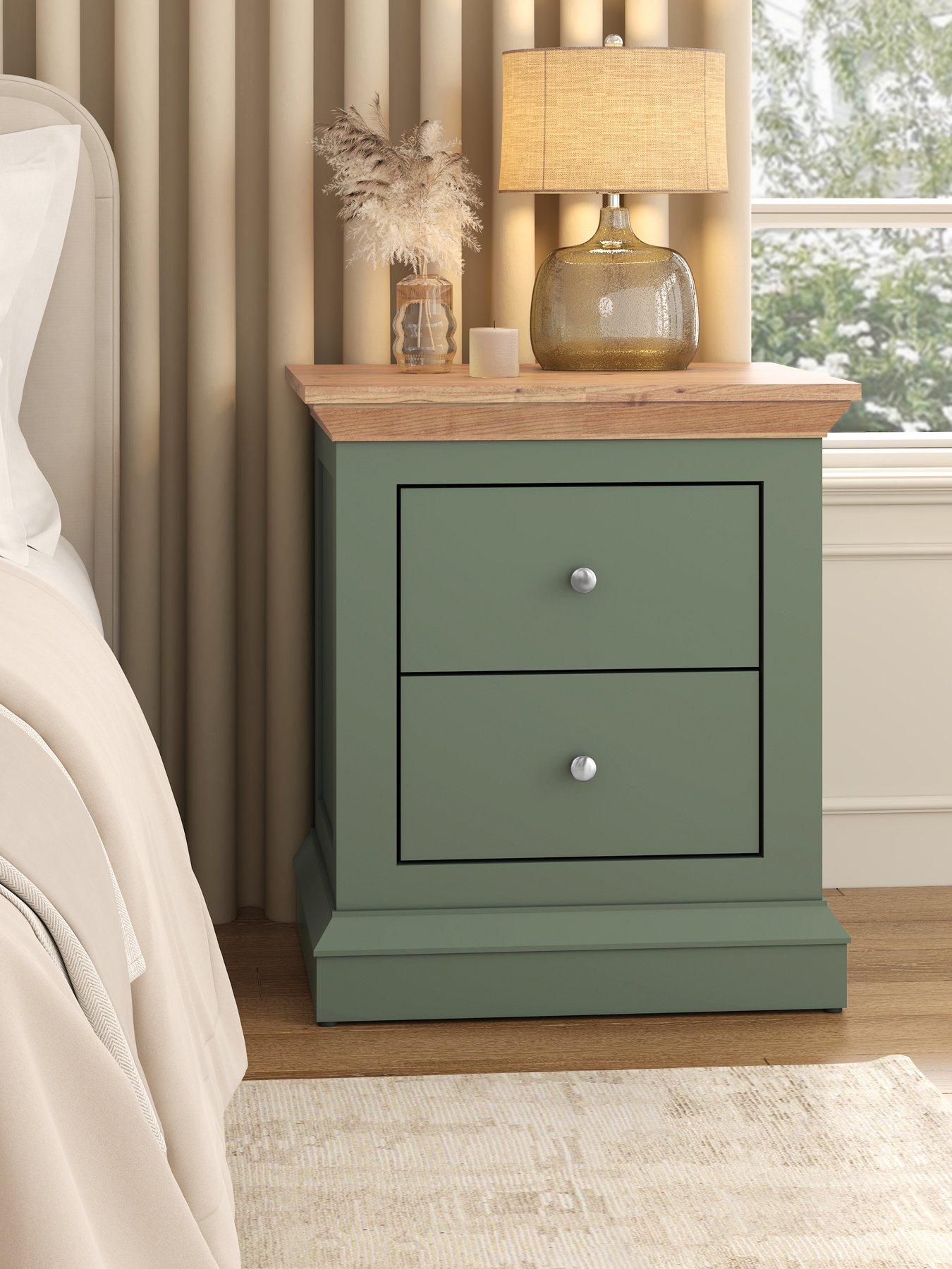 the-very-collection-hanna-2x2-drawer-bedsidefront