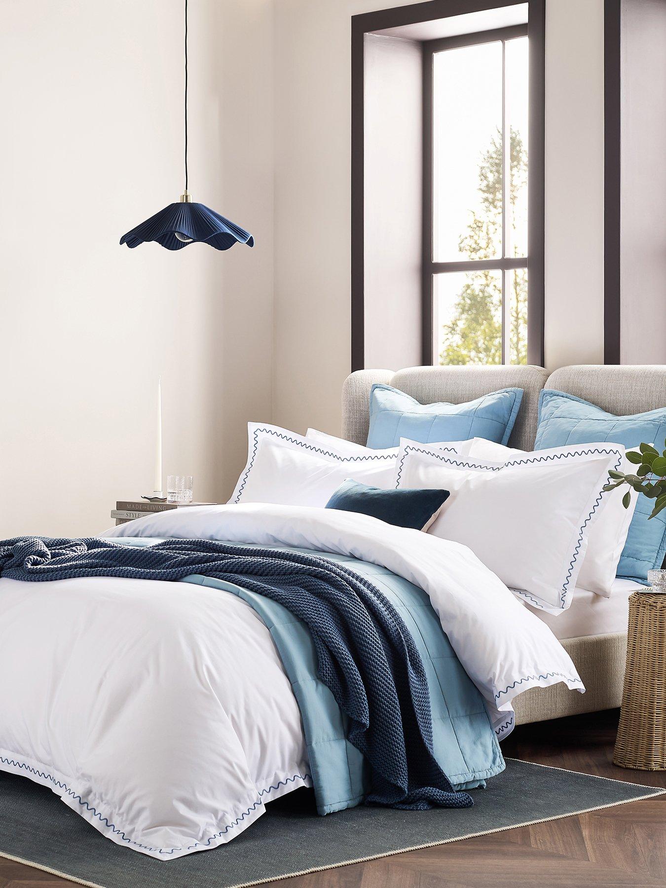 christy-wave-edge-embroidery-duvet-set--double