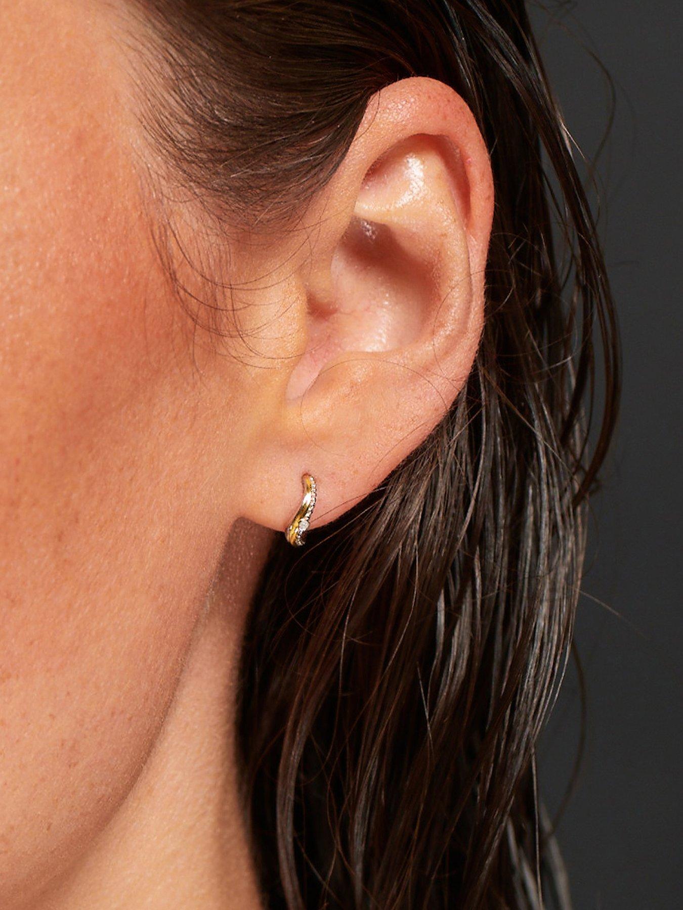 hot-diamonds-teardrop-two-tone-earringsoutfit
