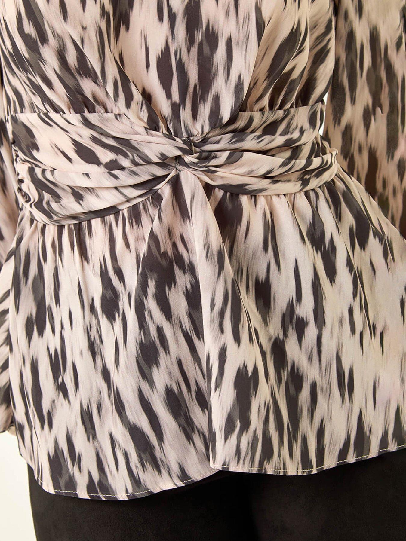 roman-petite-abstract-twist-front-top-blackdetail