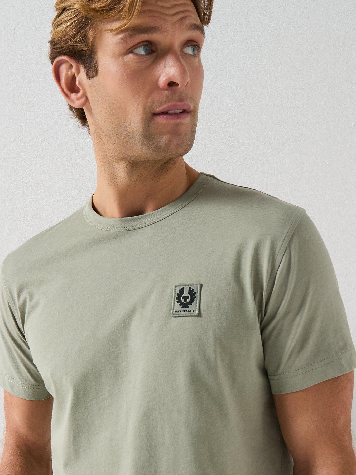 belstaff-left-chest-patch-logo-regular-fit-t-shirt-light-greenoutfit
