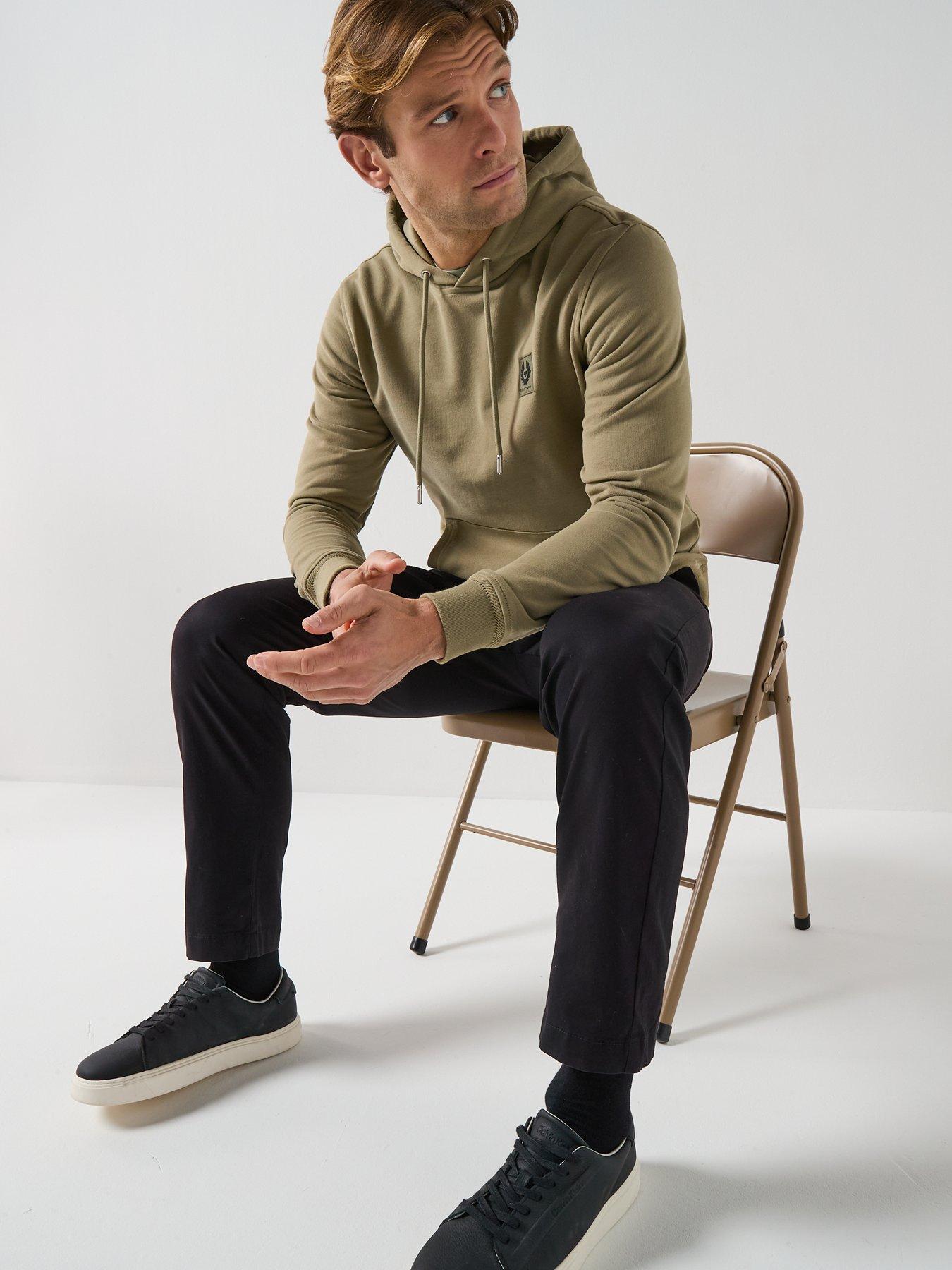 belstaff-left-chest-patch-logo-regular-fit-hoodie-light-khakidetail