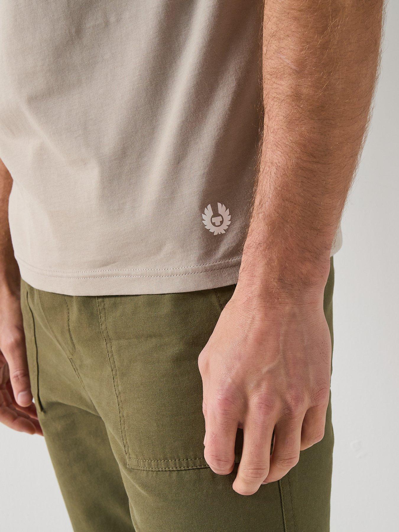 belstaff-linear-logo-t-shirt-dark-beigedetail