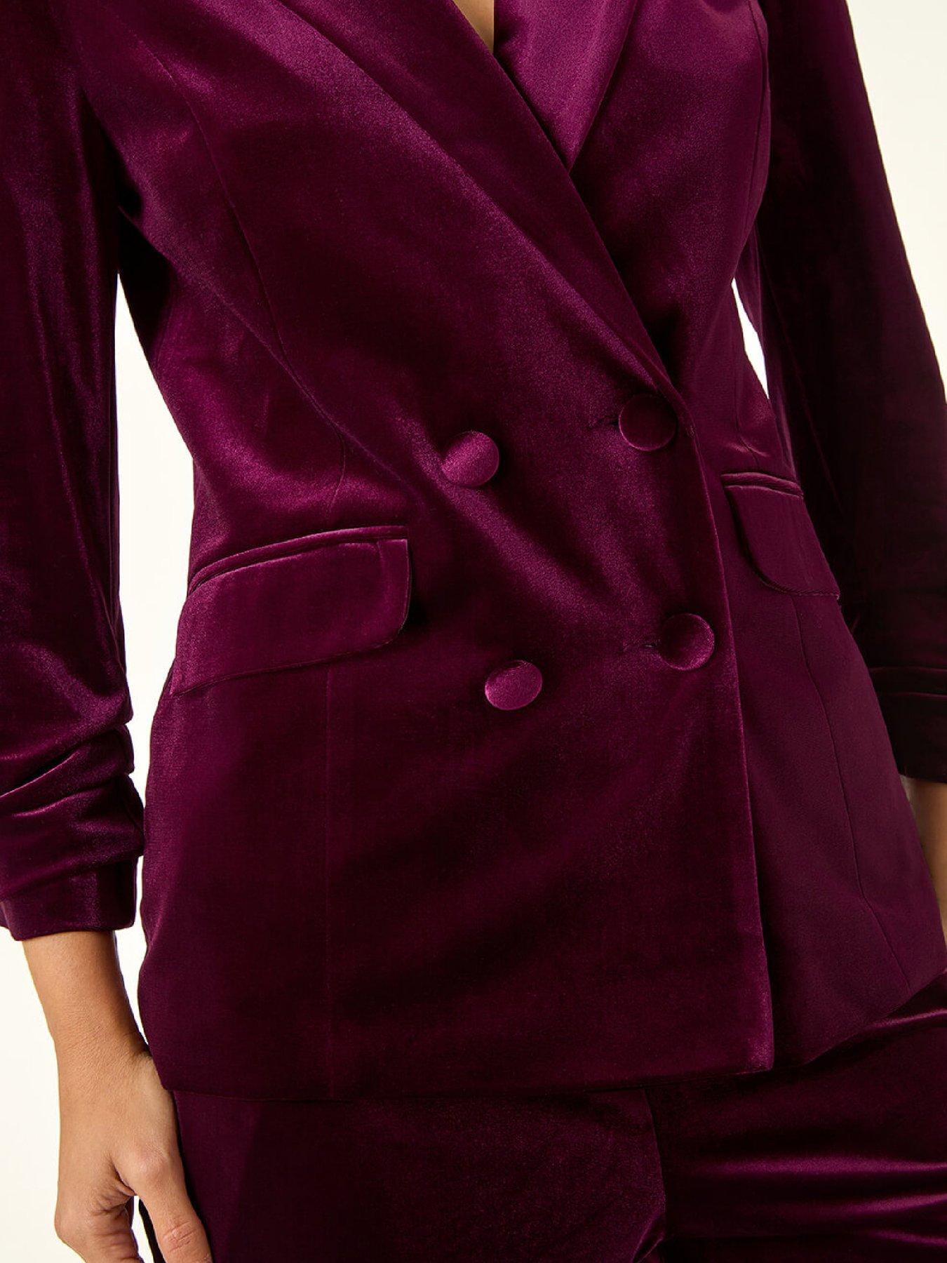 roman-dusk-double-breasted-velvet-blazer-burgundydetail