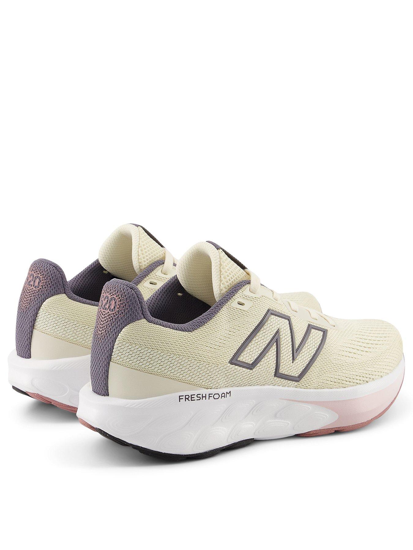 new-balance-womens-running-520-v9-trainers-beigeback