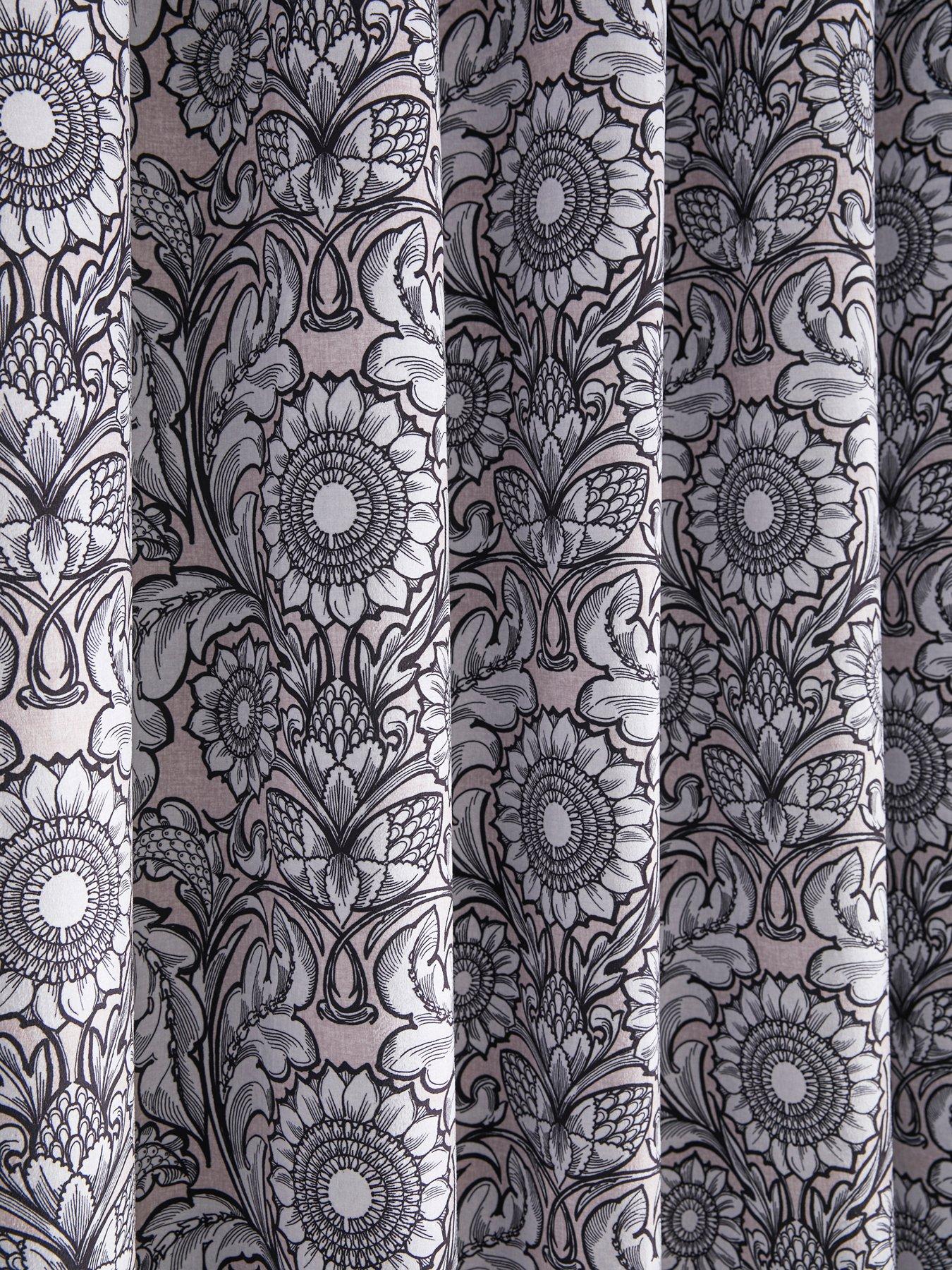 Image 3 of 3 of Laurence Llewelyn-Bowen Romilly Eyelet Curtains