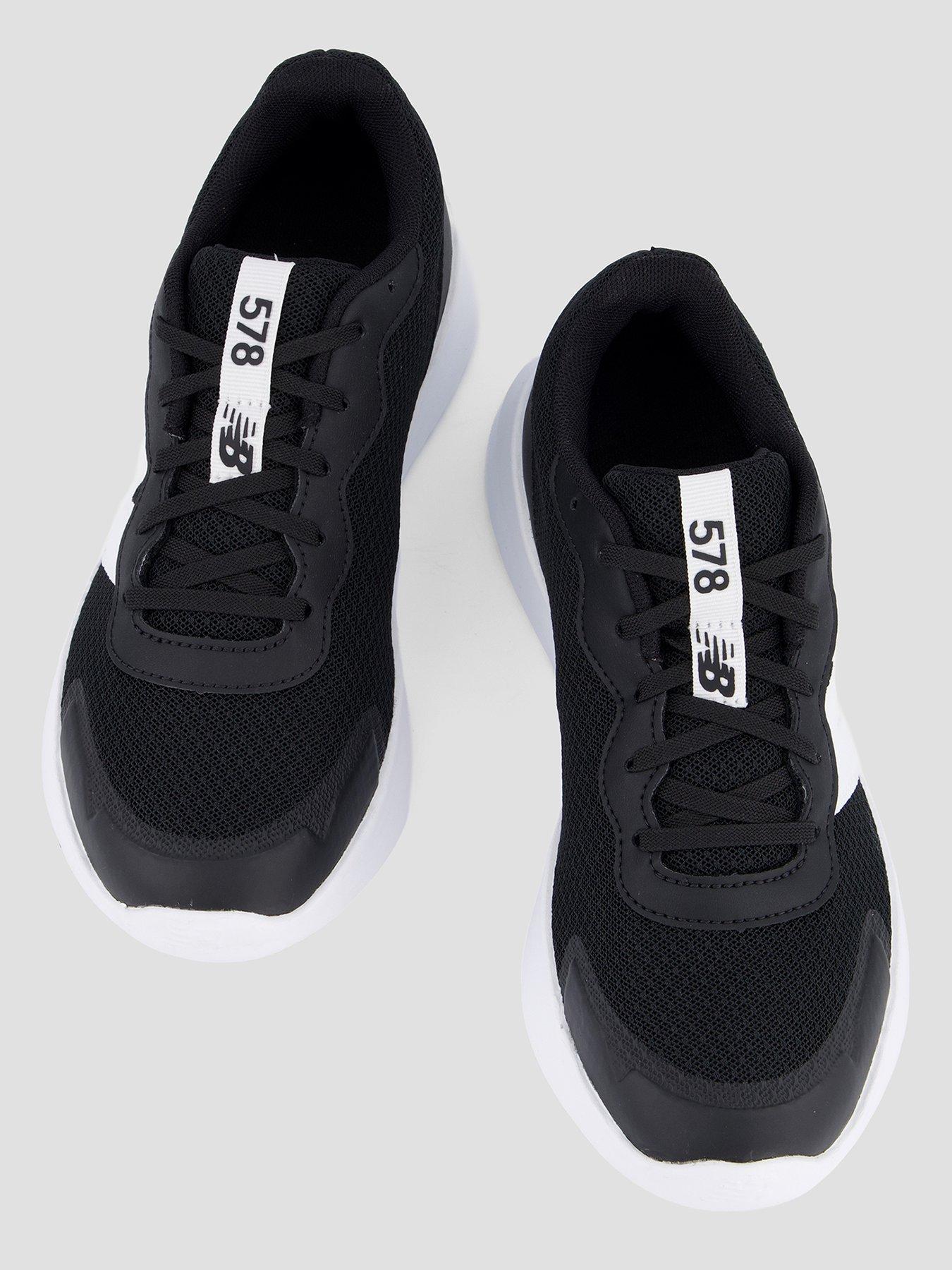 new-balance-junior-unisex-running-578-trainers-blackwhiteoutfit