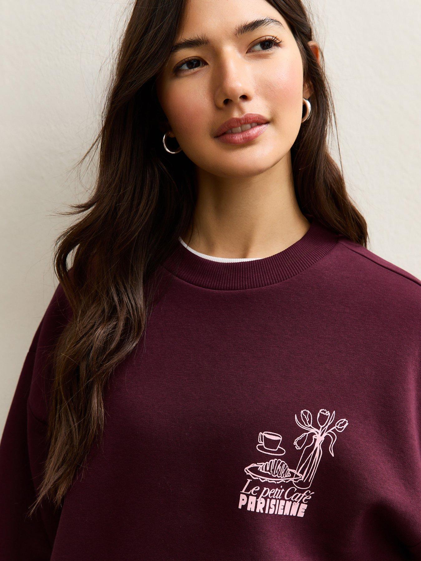 new-look-dark-burgundy-le-petit-cafe-logo-print-sweatshirtoutfit