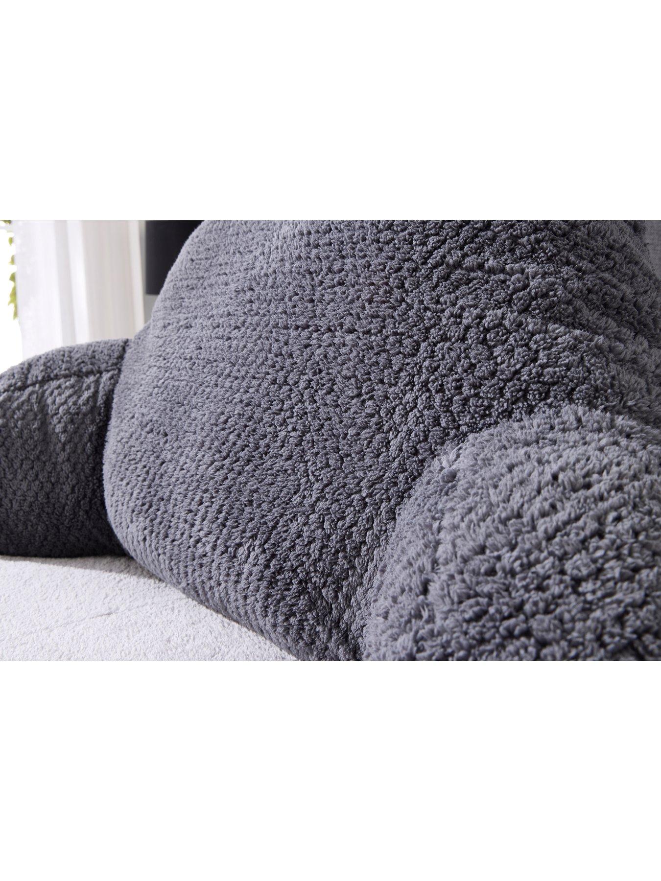the-very-collection-waffle-cuddle-cushion-charcoaloutfit