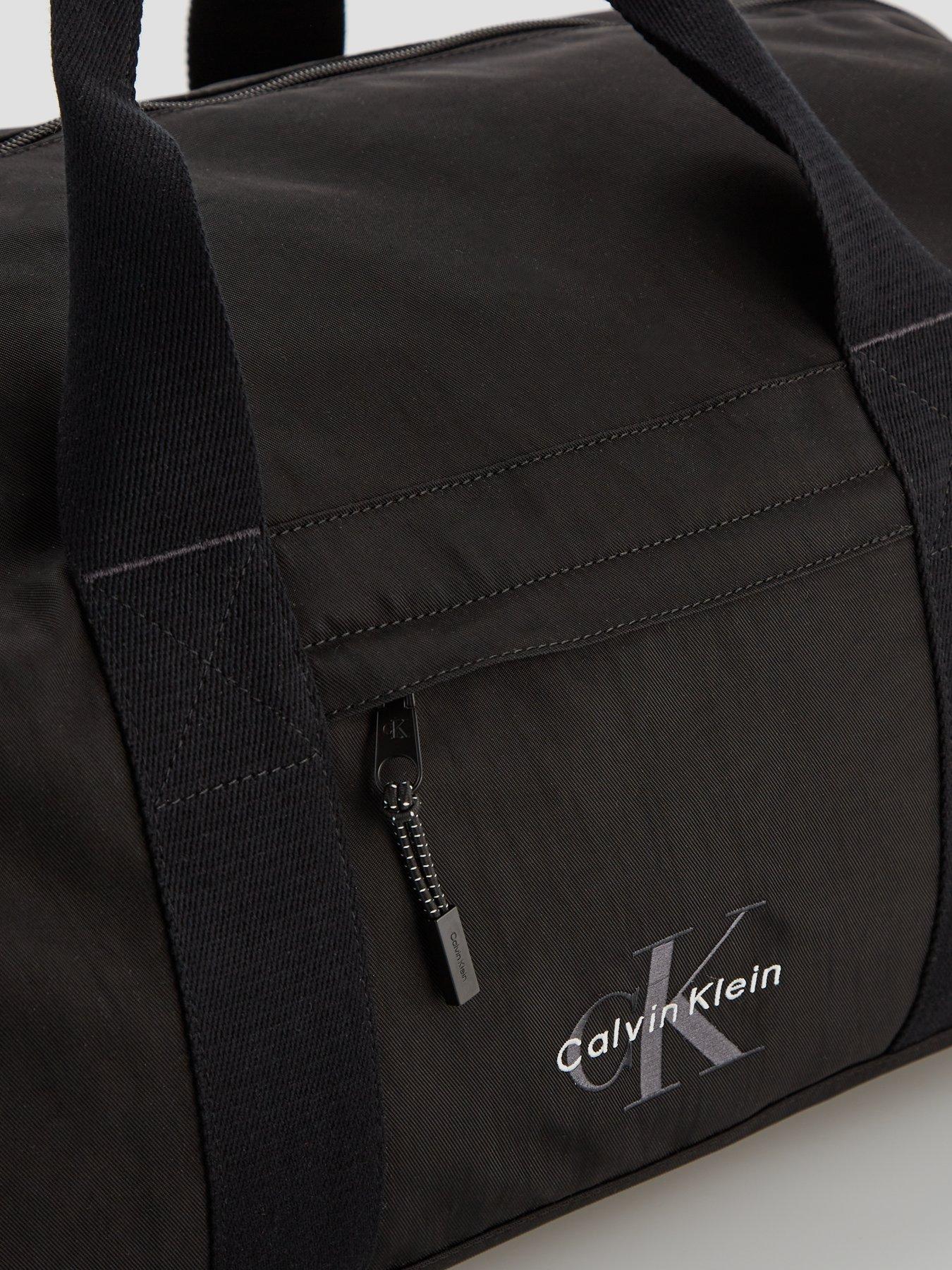 calvin-klein-bold-duffle-bag-blackoutfit