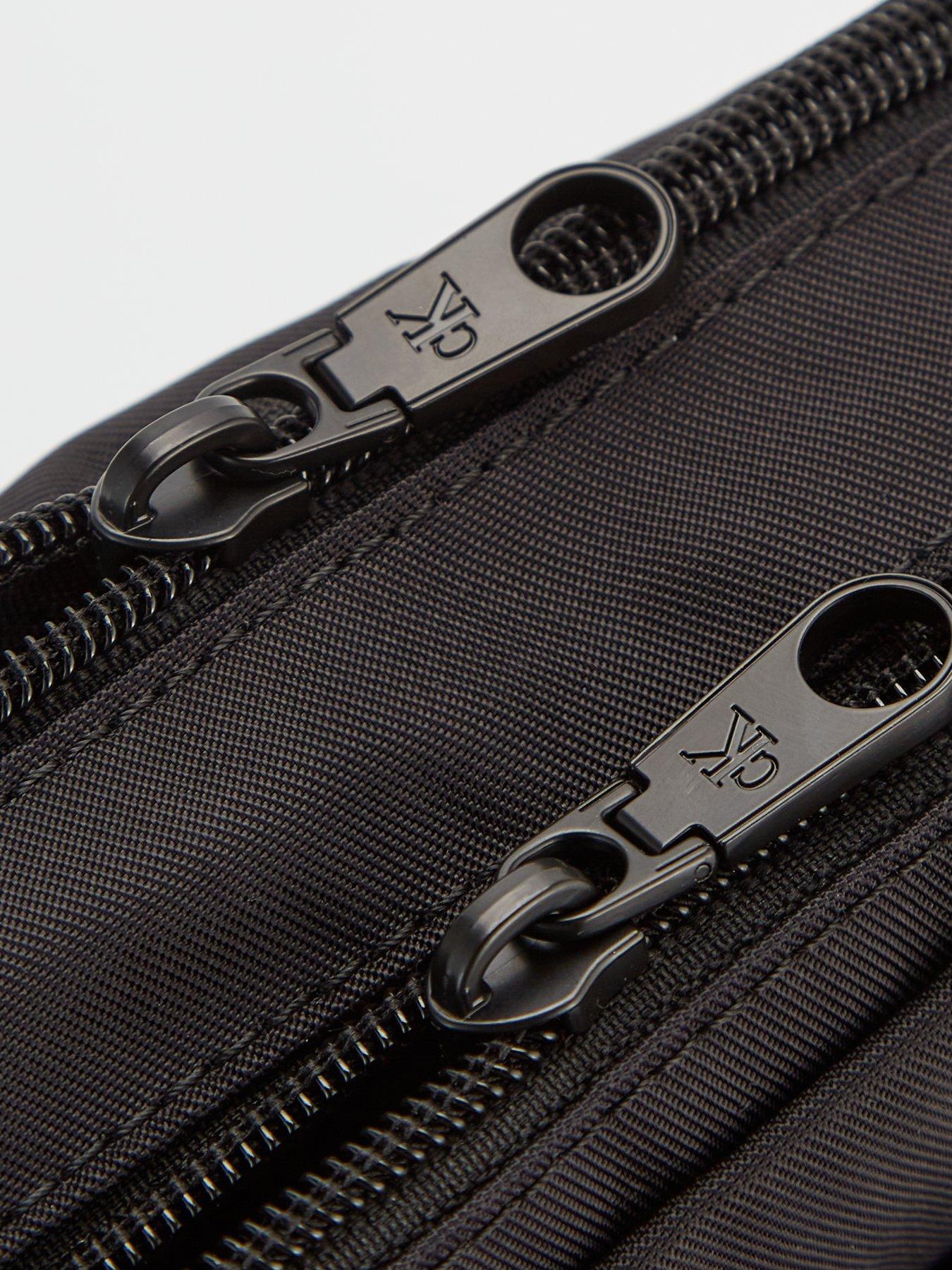 calvin-klein-calvin-klein-bold-reporter-bag-blackdetail