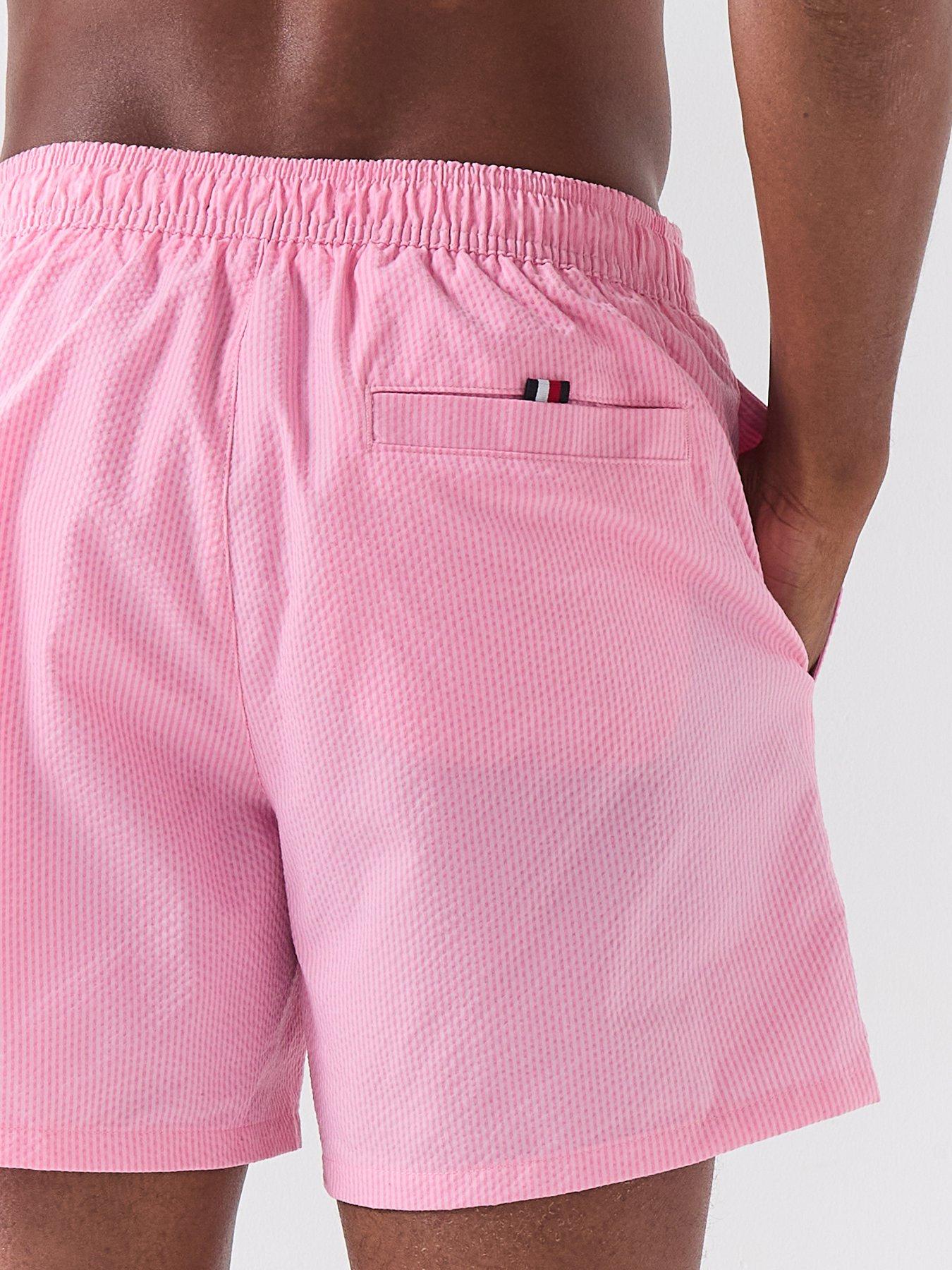 tommy-hilfiger-mono-script-ithaca-medium-swim-shorts-pinkoutfit