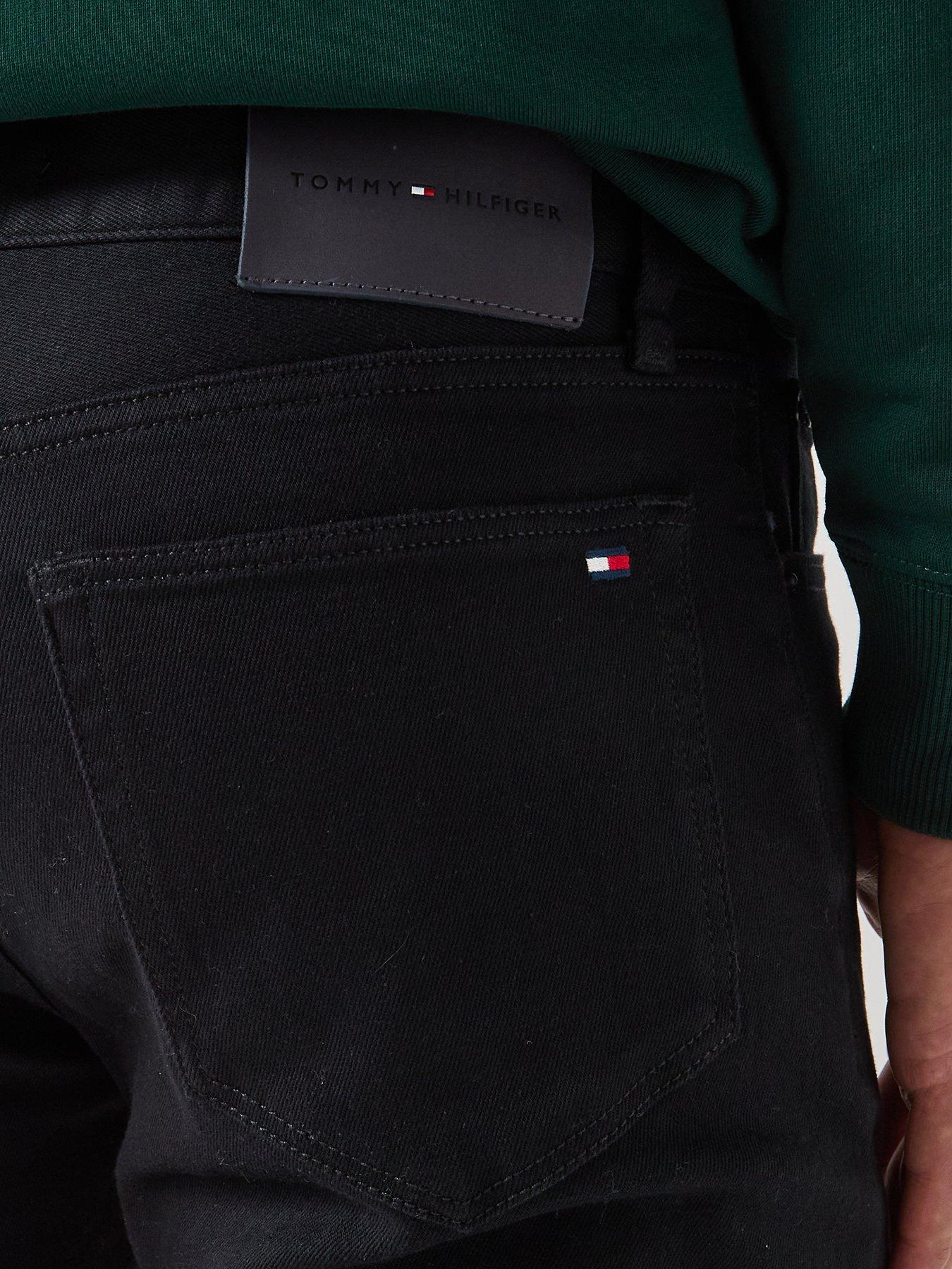 tommy-hilfiger-denton-straight-fit-jeans-blackoutfit