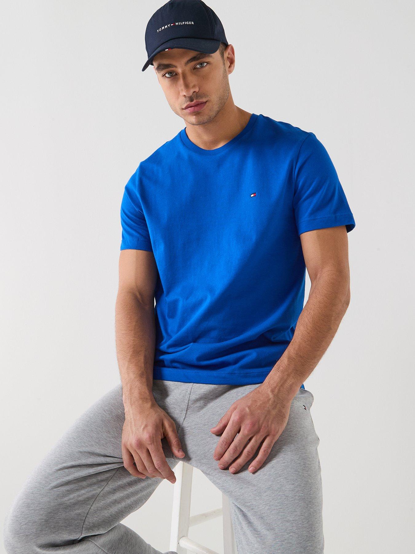 tommy-hilfiger-regular-fit-essential-flag-logo-t-shirt-blueoutfit