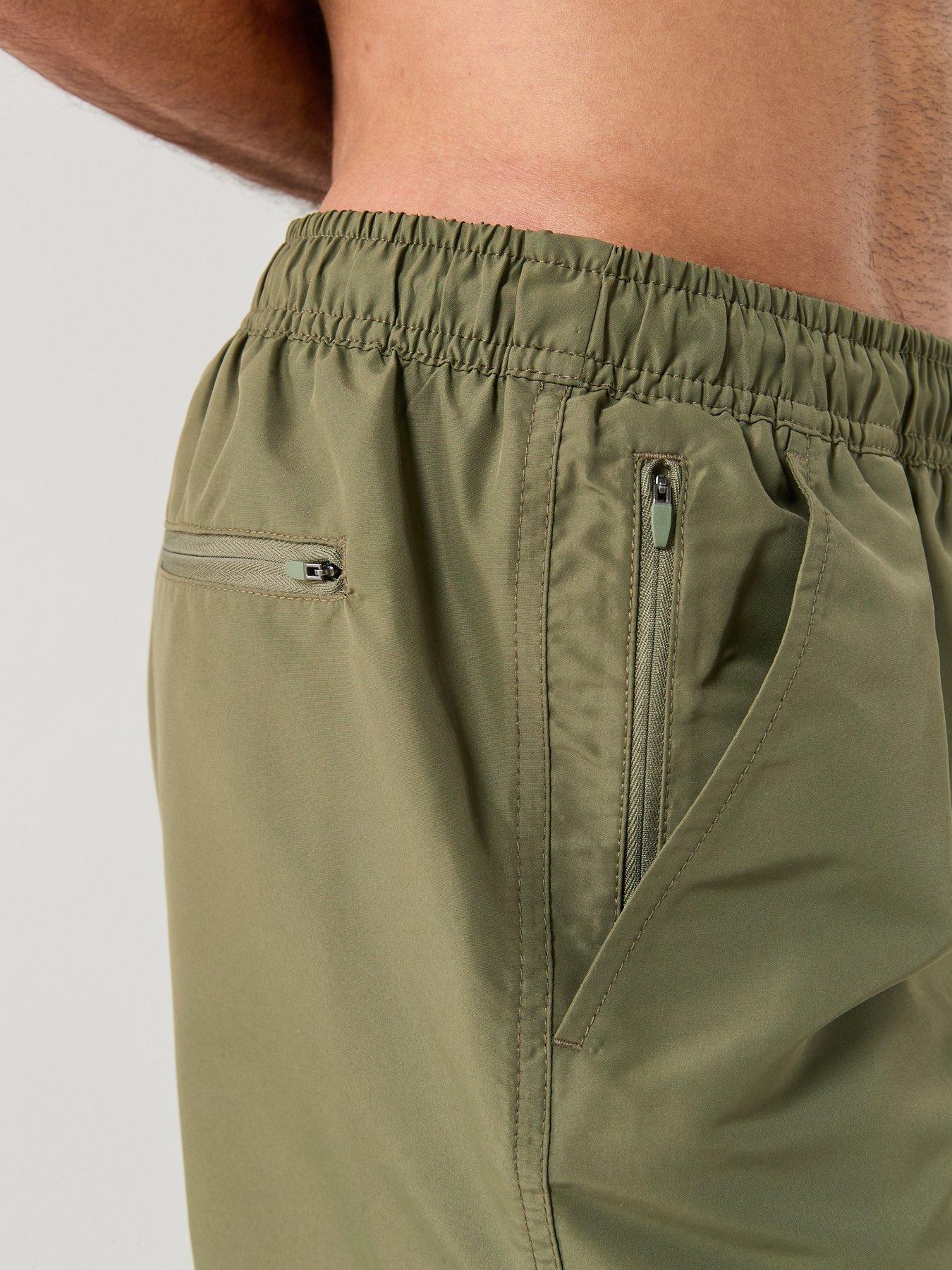 calvin-klein-intense-power-side-logo-medium-swim-shorts-greenoutfit
