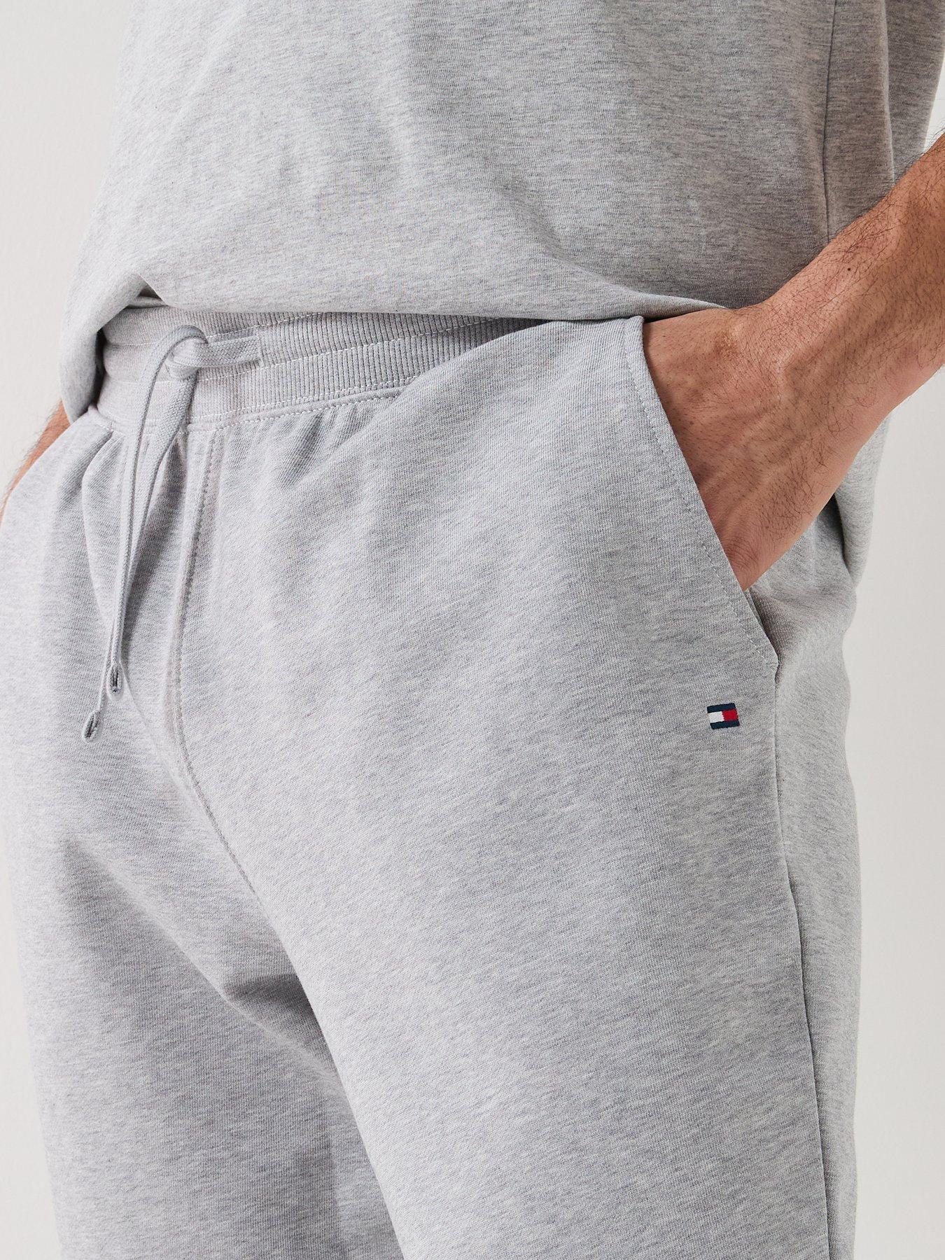 Image 4 of 6 of Tommy Hilfiger Essential Terry Joggers - Grey