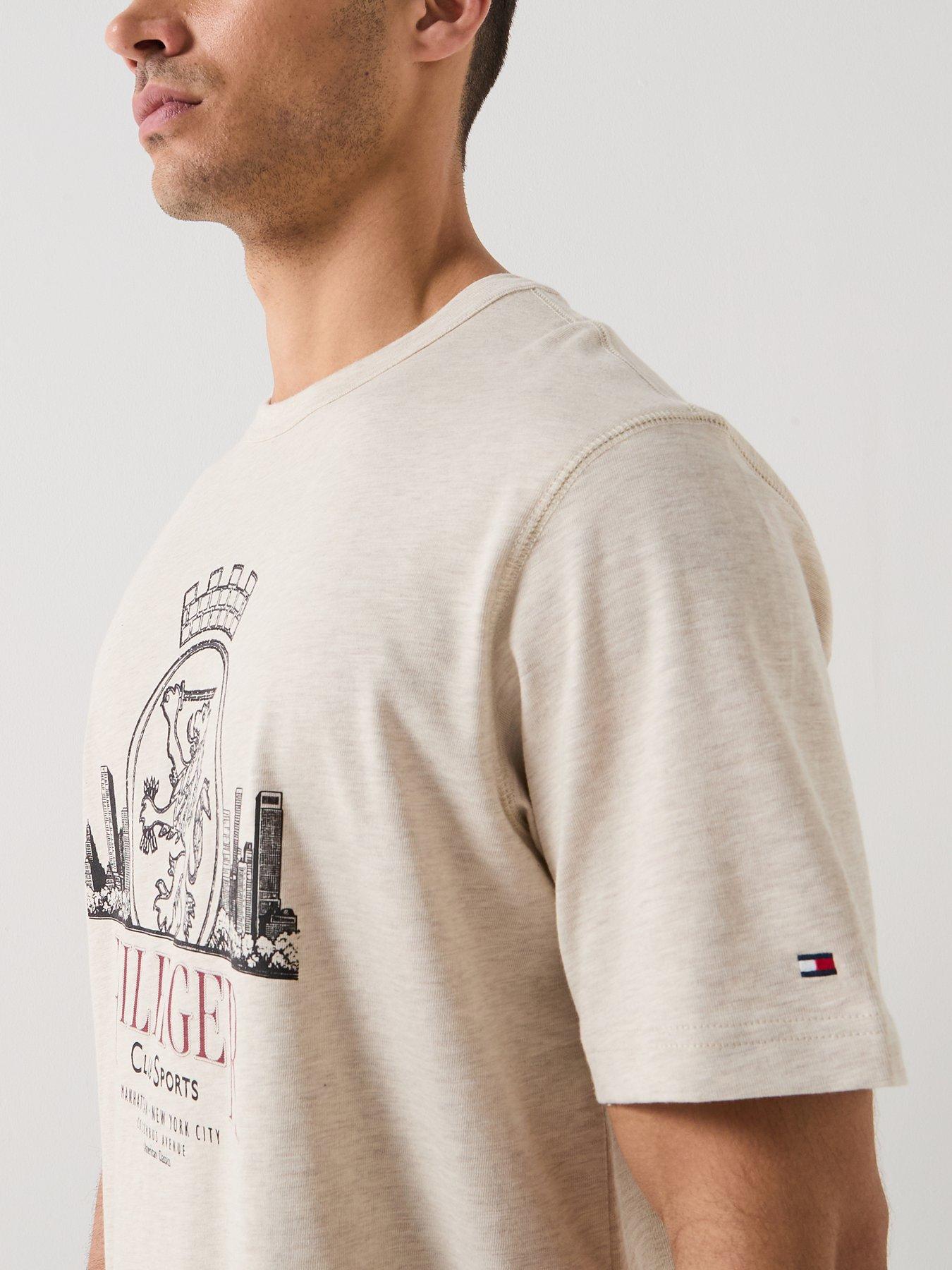 tommy-hilfiger-heritage-crest-large-graphic-t-shirt-light-beigedetail