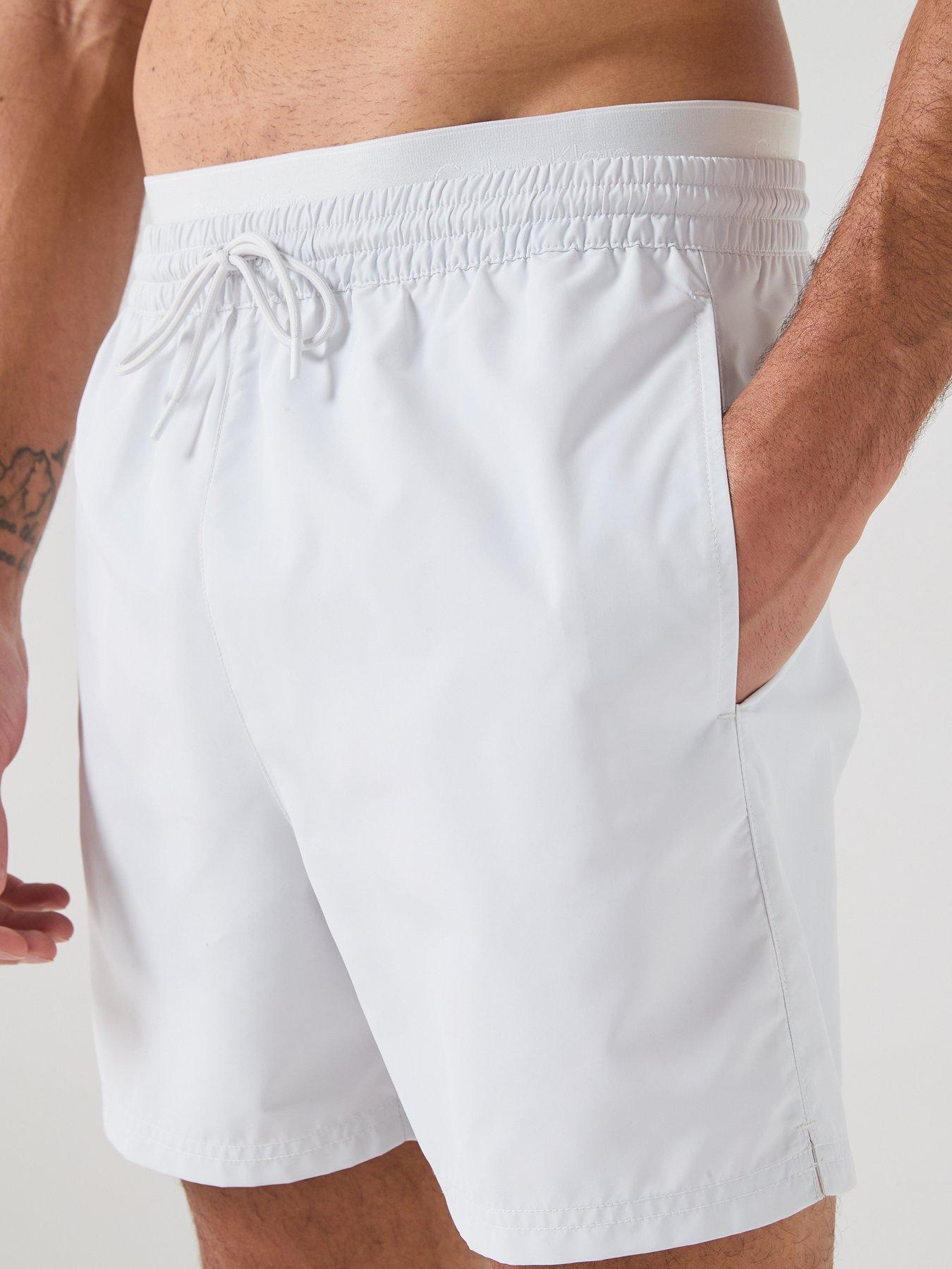 calvin-klein-essential-double-waistband-medium-swim-shorts-light-greyoutfit