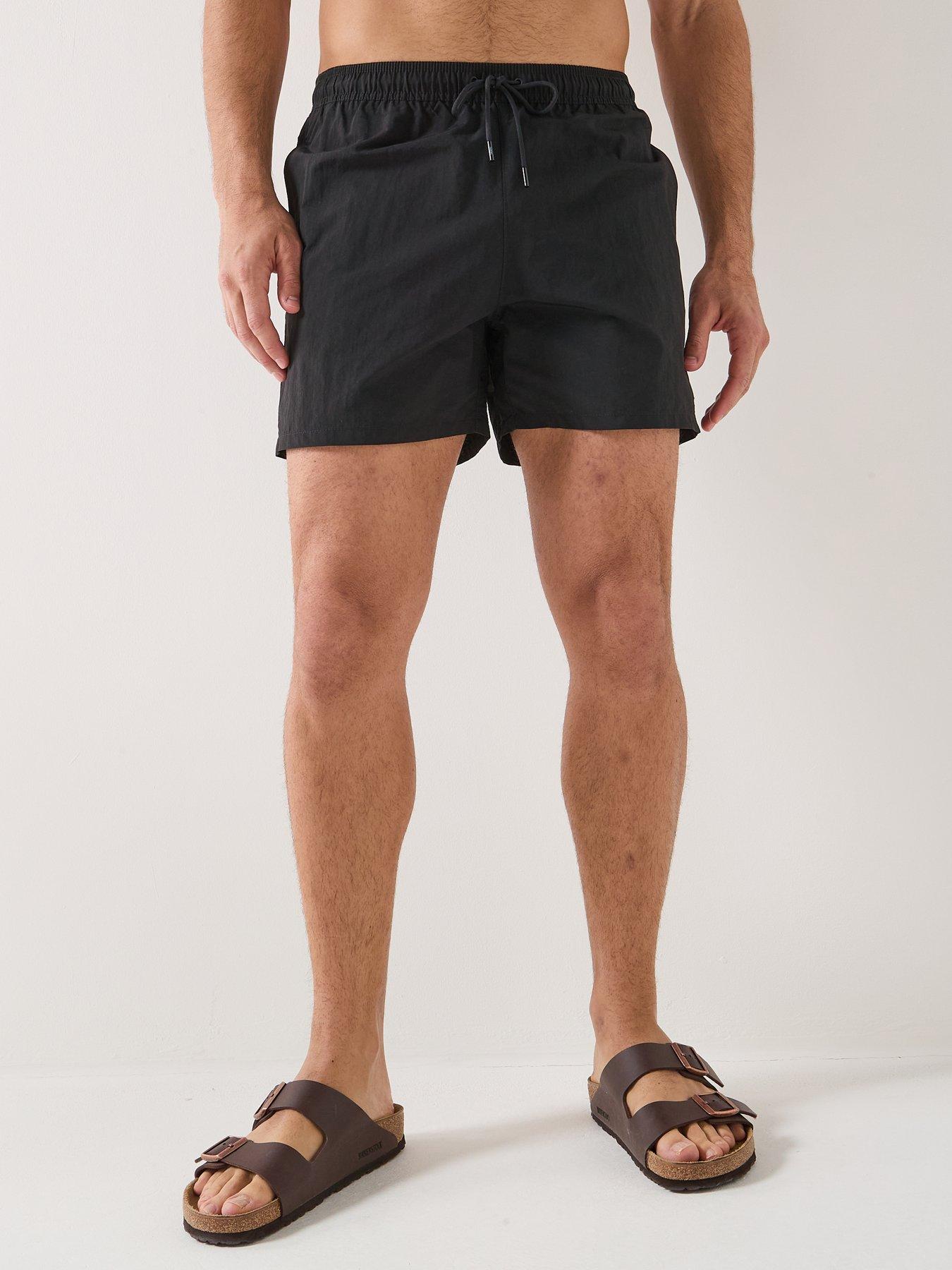 tommy-hilfiger-essential-medium-swim-shorts-blackfront