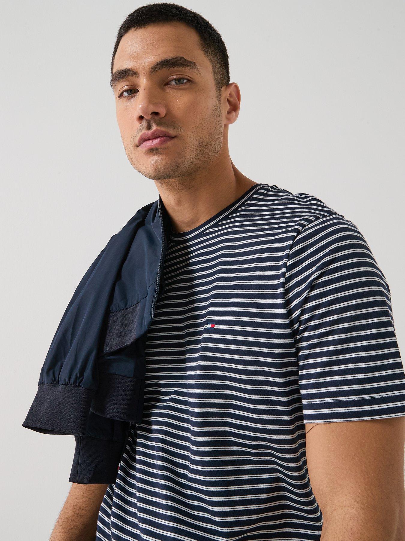 tommy-hilfiger-regular-fit-essential-flag-stripe-t-shirt-navydetail